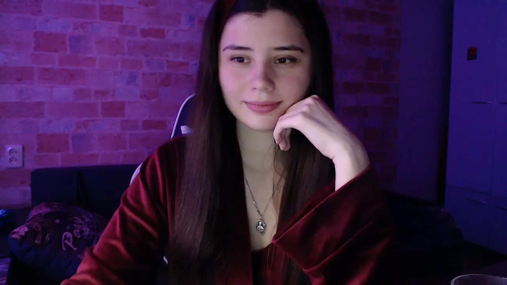 Gallery image thumbnail from Moon_light23's myfreecams stream on, 12/01/2023, 19:59 image 9 of 20