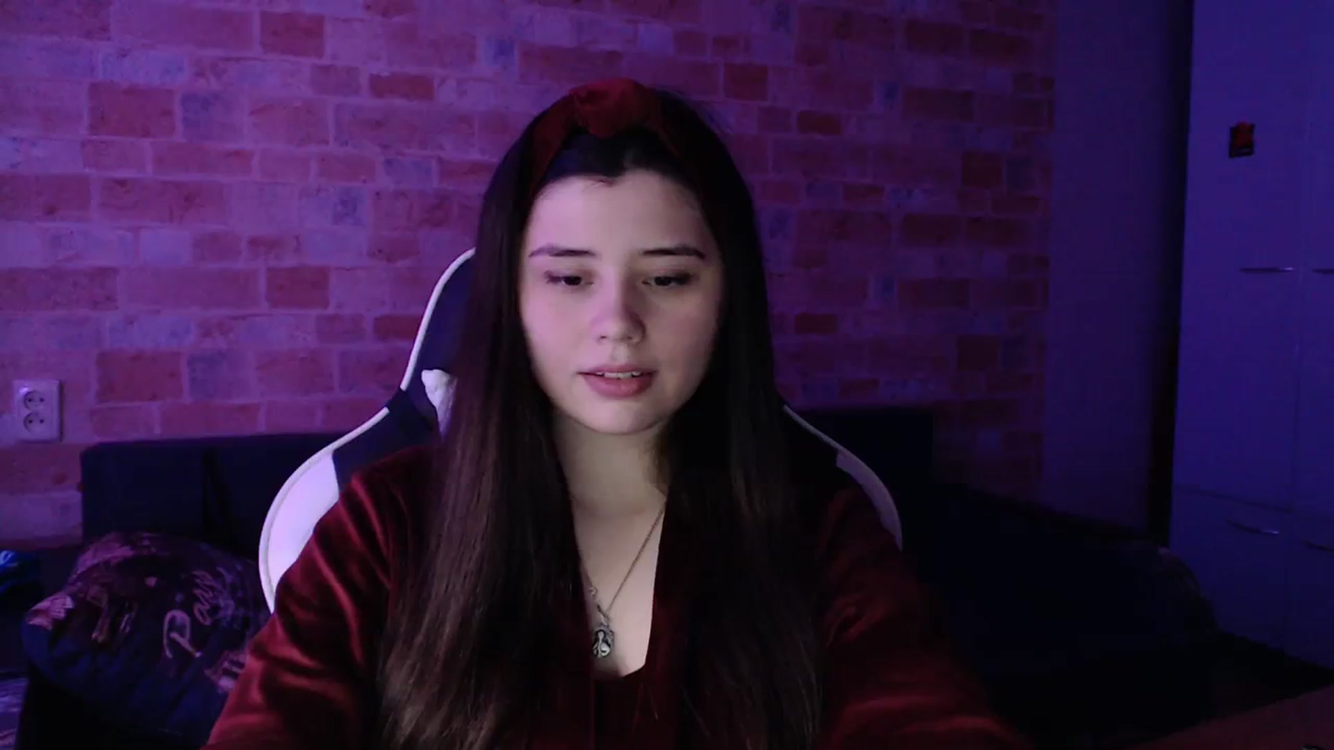 Gallery image thumbnail from Moon_light23's myfreecams stream on, 12/01/2023, 19:59 image 2 of 20