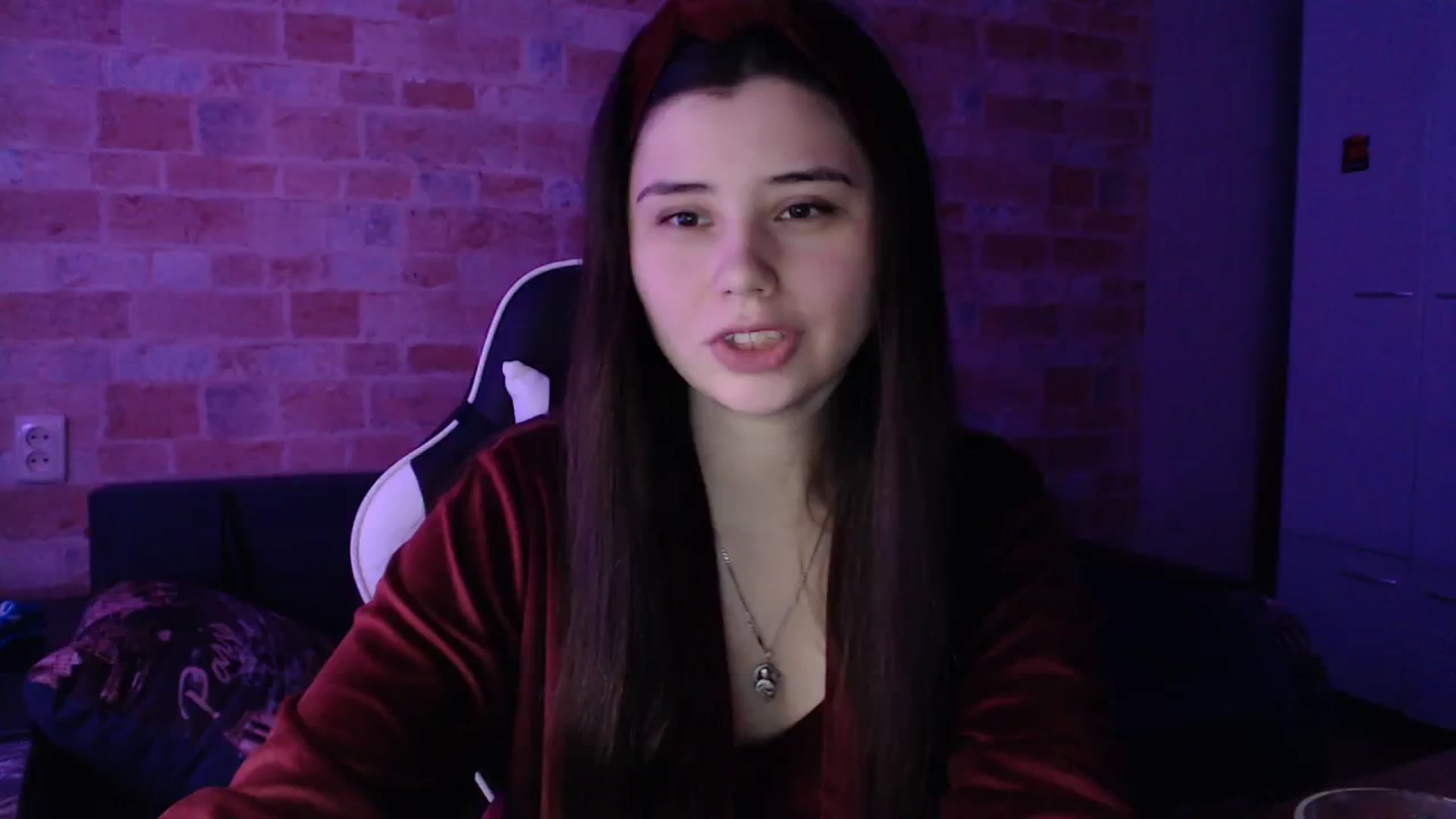 Gallery image thumbnail from Moon_light23's myfreecams stream on, 12/01/2023, 19:59 image 8 of 20