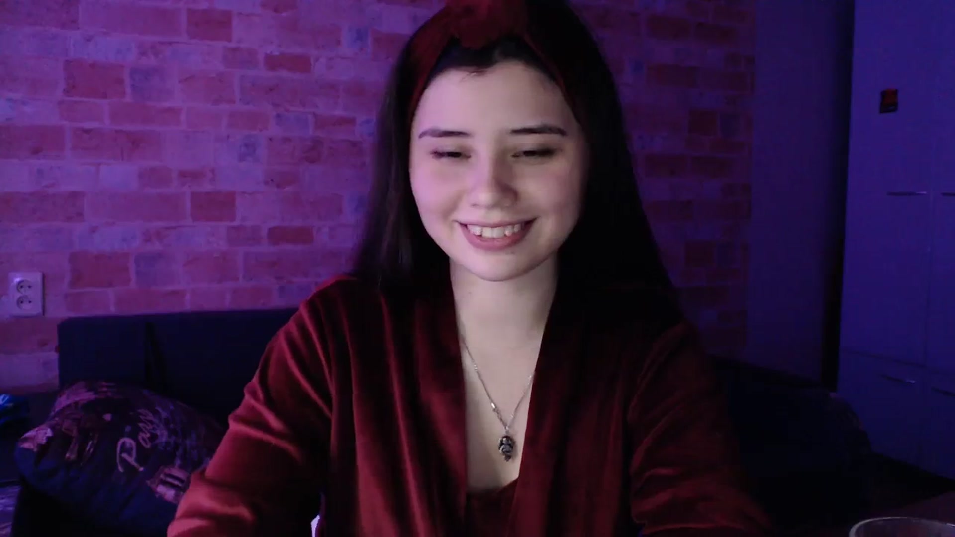 Gallery image thumbnail from Moon_light23's myfreecams stream on, 12/01/2023, 19:59 image 13 of 20