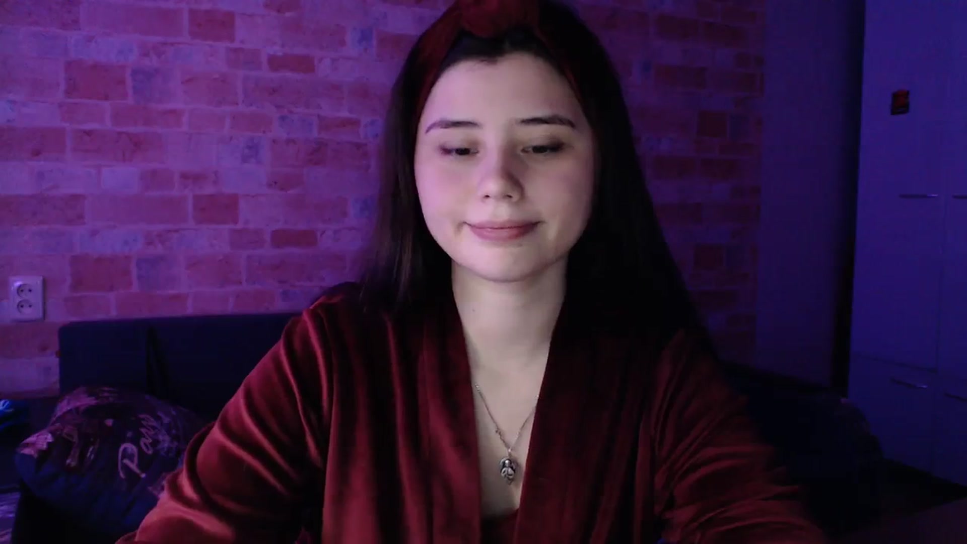 Gallery image thumbnail from Moon_light23's myfreecams stream on, 12/01/2023, 19:59 image 18 of 20