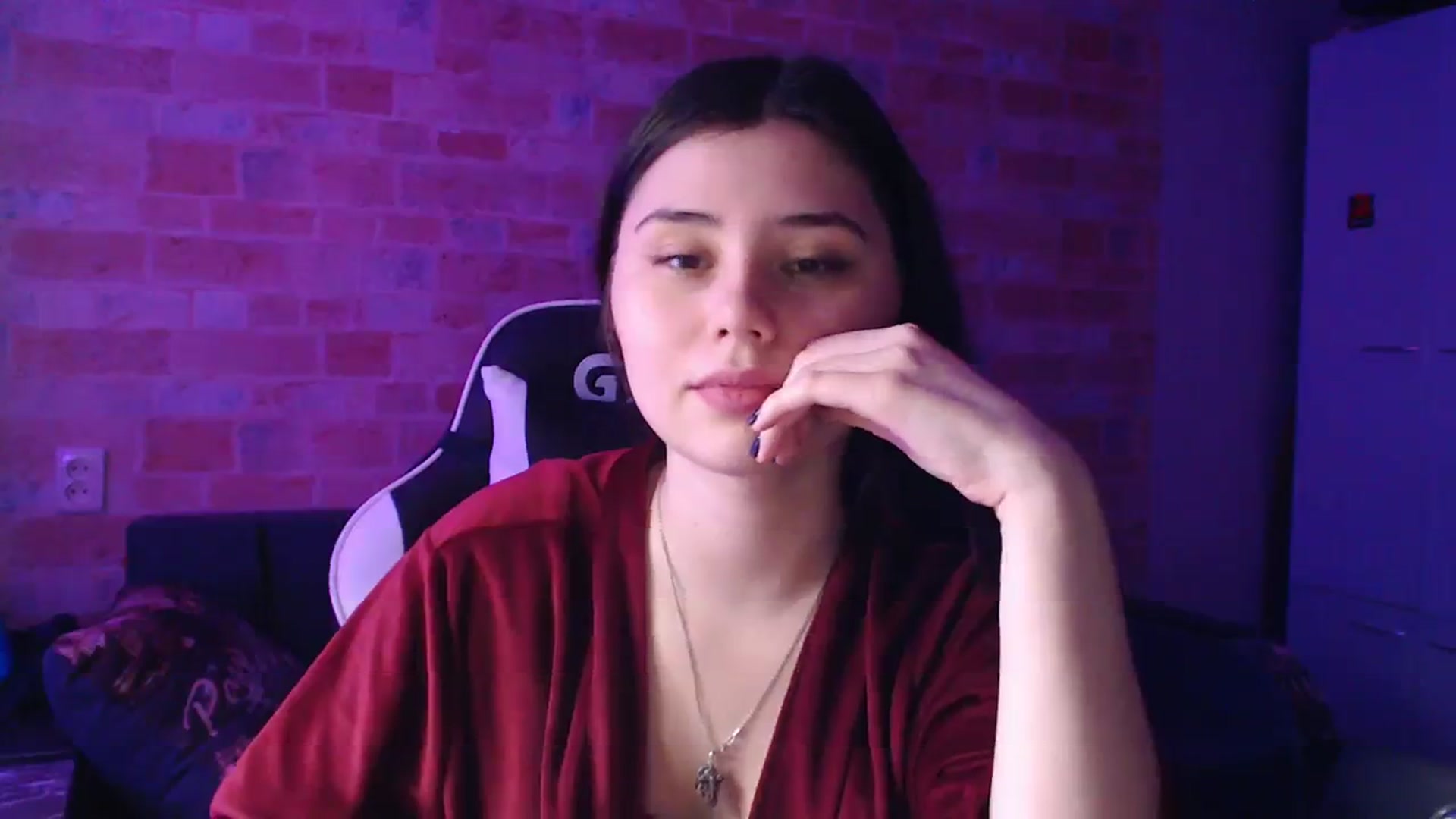 Gallery image thumbnail from Moon_light23's myfreecams stream on, 12/03/2023, 19:51 image 11 of 20