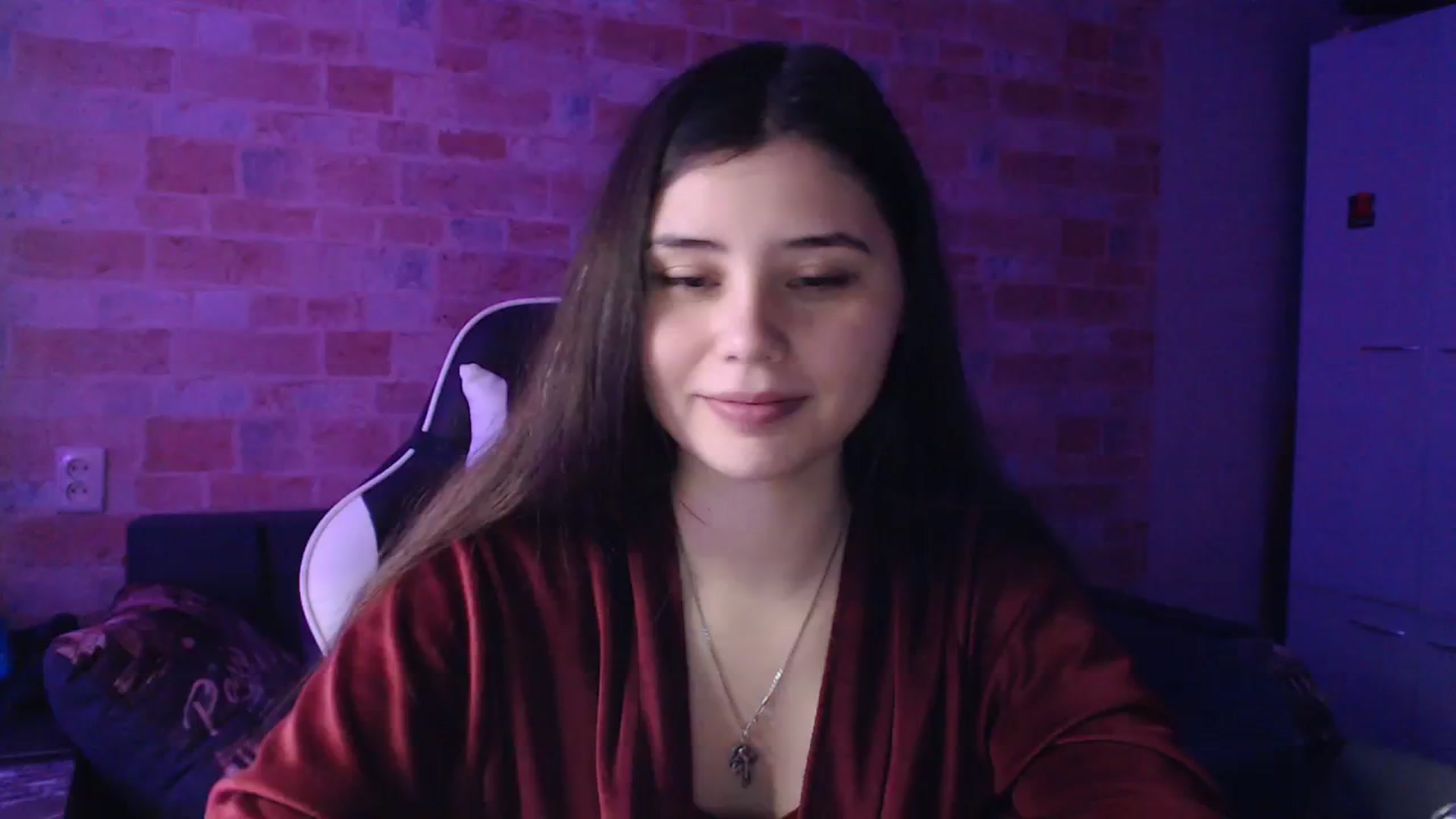 Gallery image thumbnail from Moon_light23's myfreecams stream on, 12/03/2023, 19:51 image 8 of 20