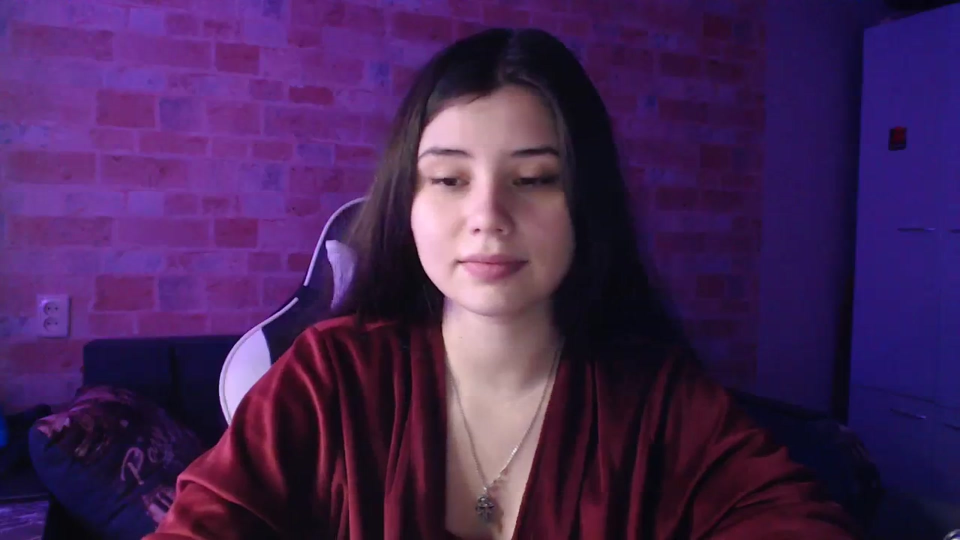 Gallery image thumbnail from Moon_light23's myfreecams stream on, 12/03/2023, 19:51 image 3 of 20