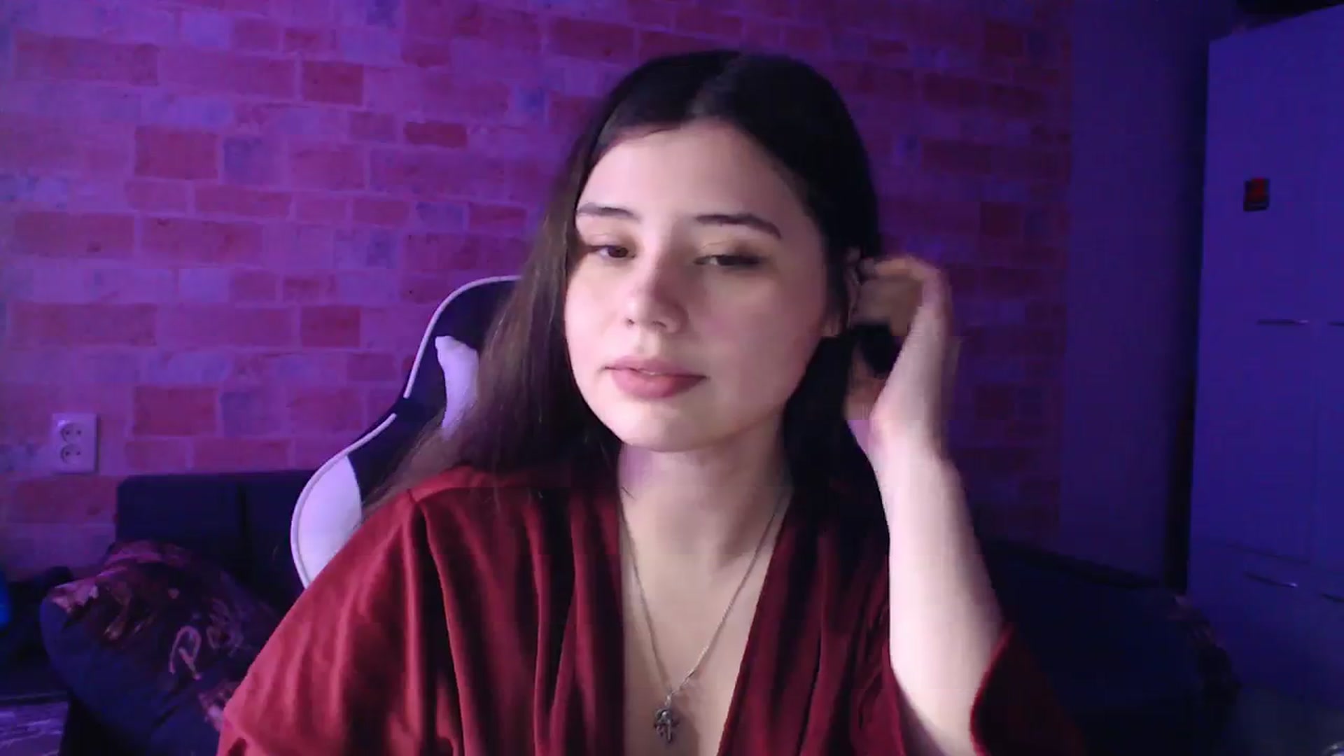 Gallery image thumbnail from Moon_light23's myfreecams stream on, 12/03/2023, 19:51 image 6 of 20