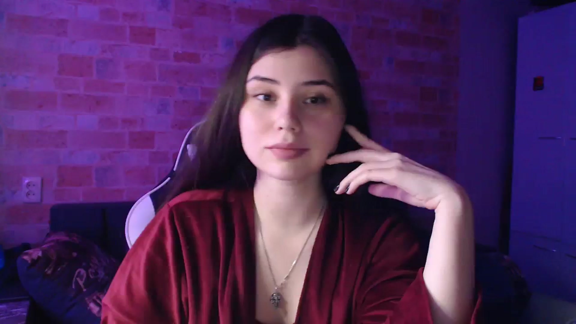 Gallery image thumbnail from Moon_light23's myfreecams stream on, 12/03/2023, 19:51 image 4 of 20