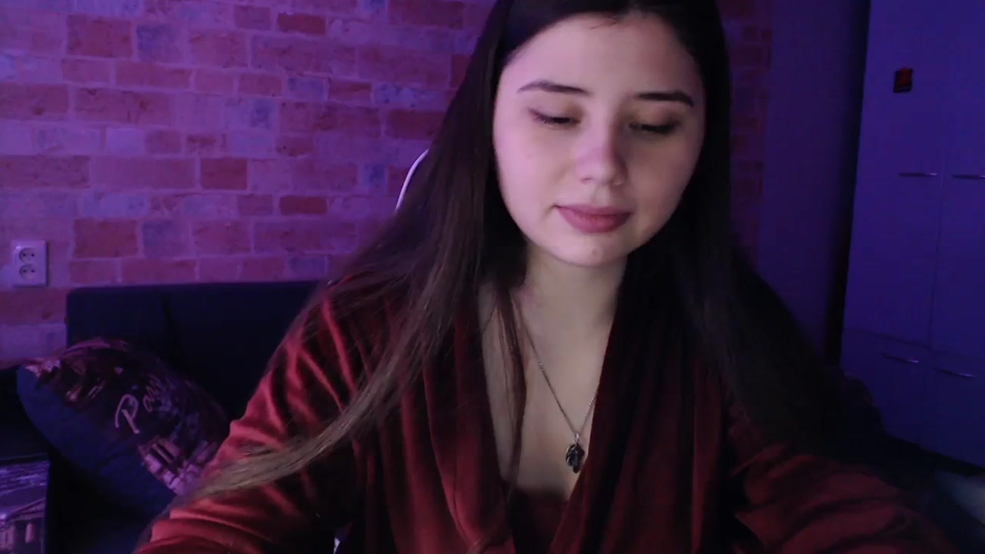 Gallery image thumbnail from Moon_light23's myfreecams stream on, 12/10/2023, 19:49 image 4 of 20