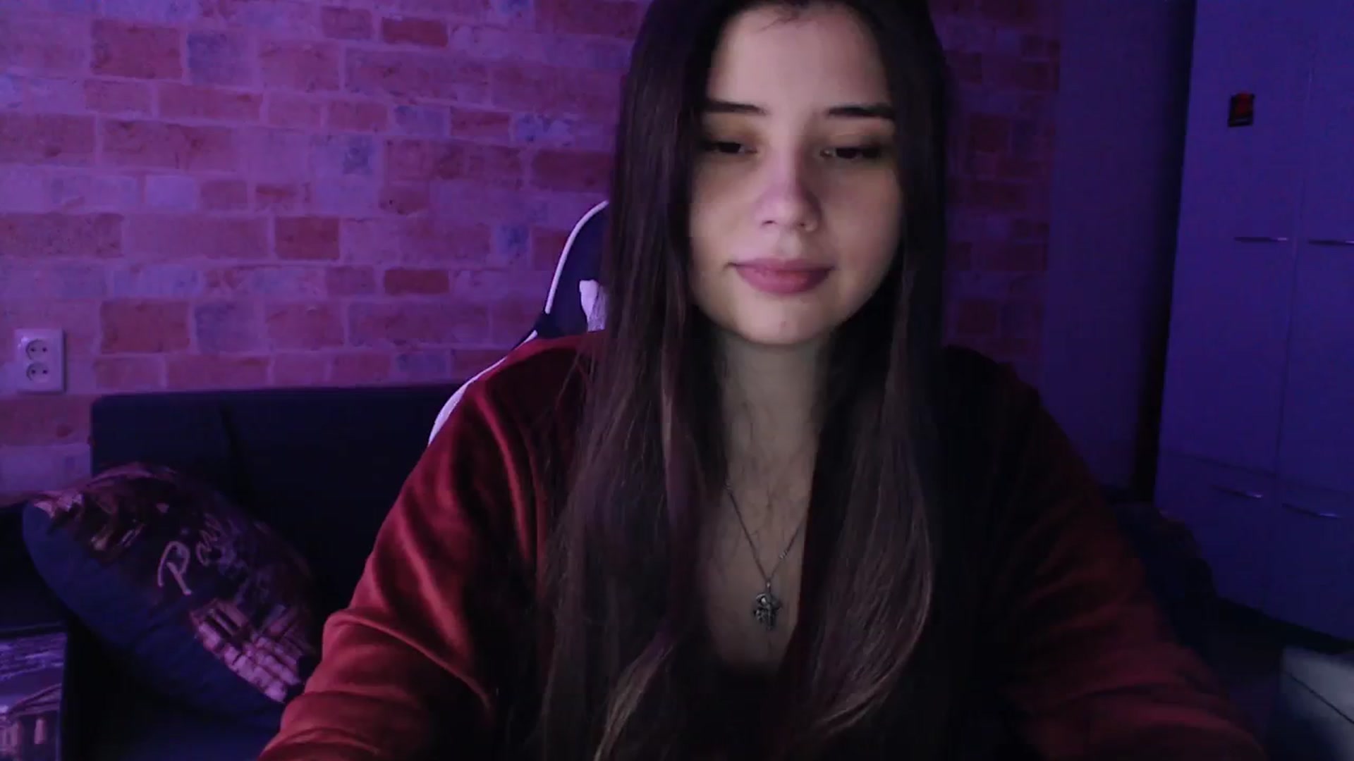 Gallery image thumbnail from Moon_light23's myfreecams stream on, 12/10/2023, 19:49 image 8 of 20