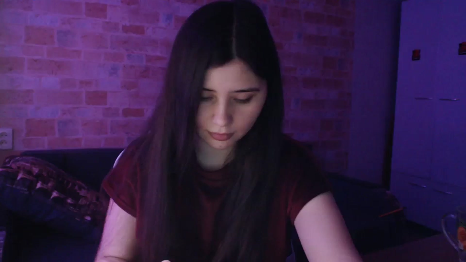 Gallery image thumbnail from Moon_light23's myfreecams stream on, 12/20/2023, 20:15 image 20 of 20