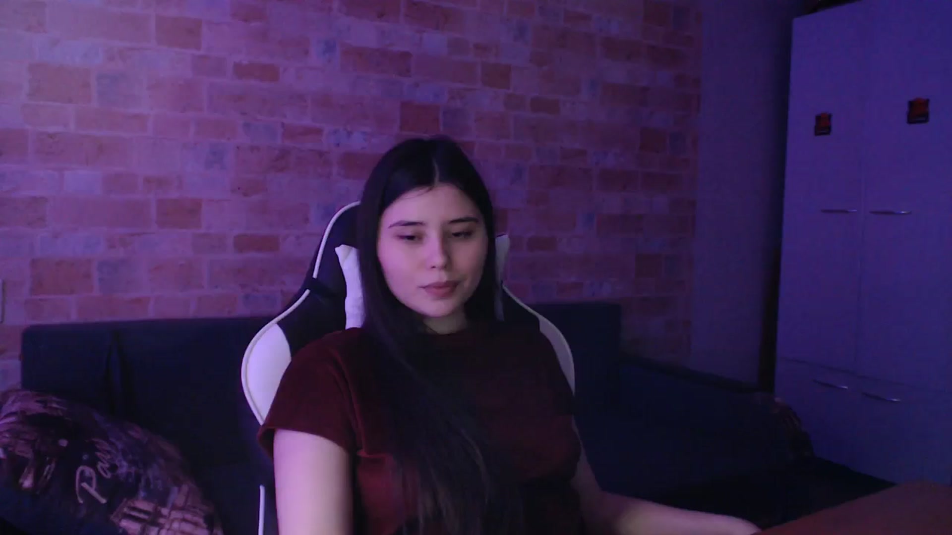 Gallery image thumbnail from Moon_light23's myfreecams stream on, 02/01/2024, 21:12 image 5 of 20