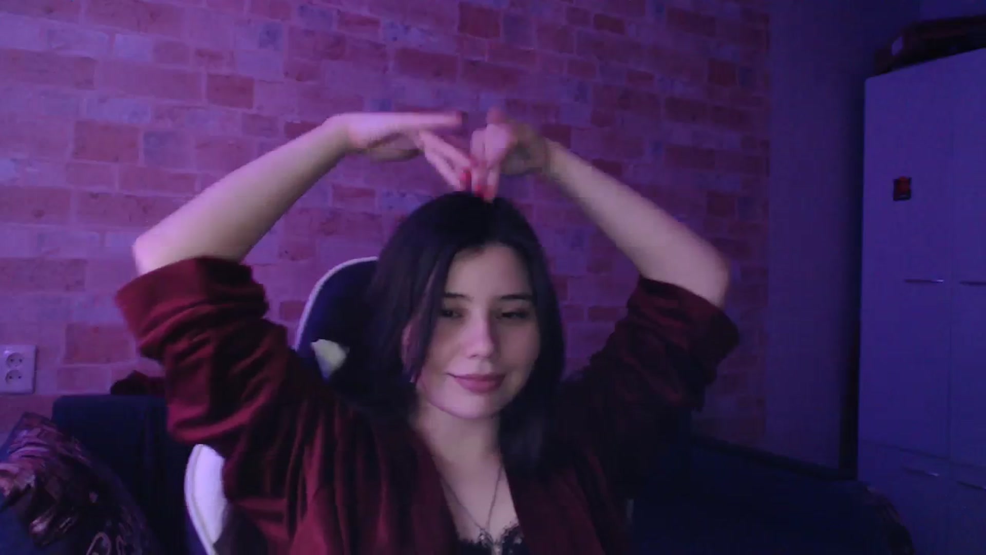 Gallery image thumbnail from Moon_light23's myfreecams stream on, 02/06/2024, 20:22 image 20 of 20