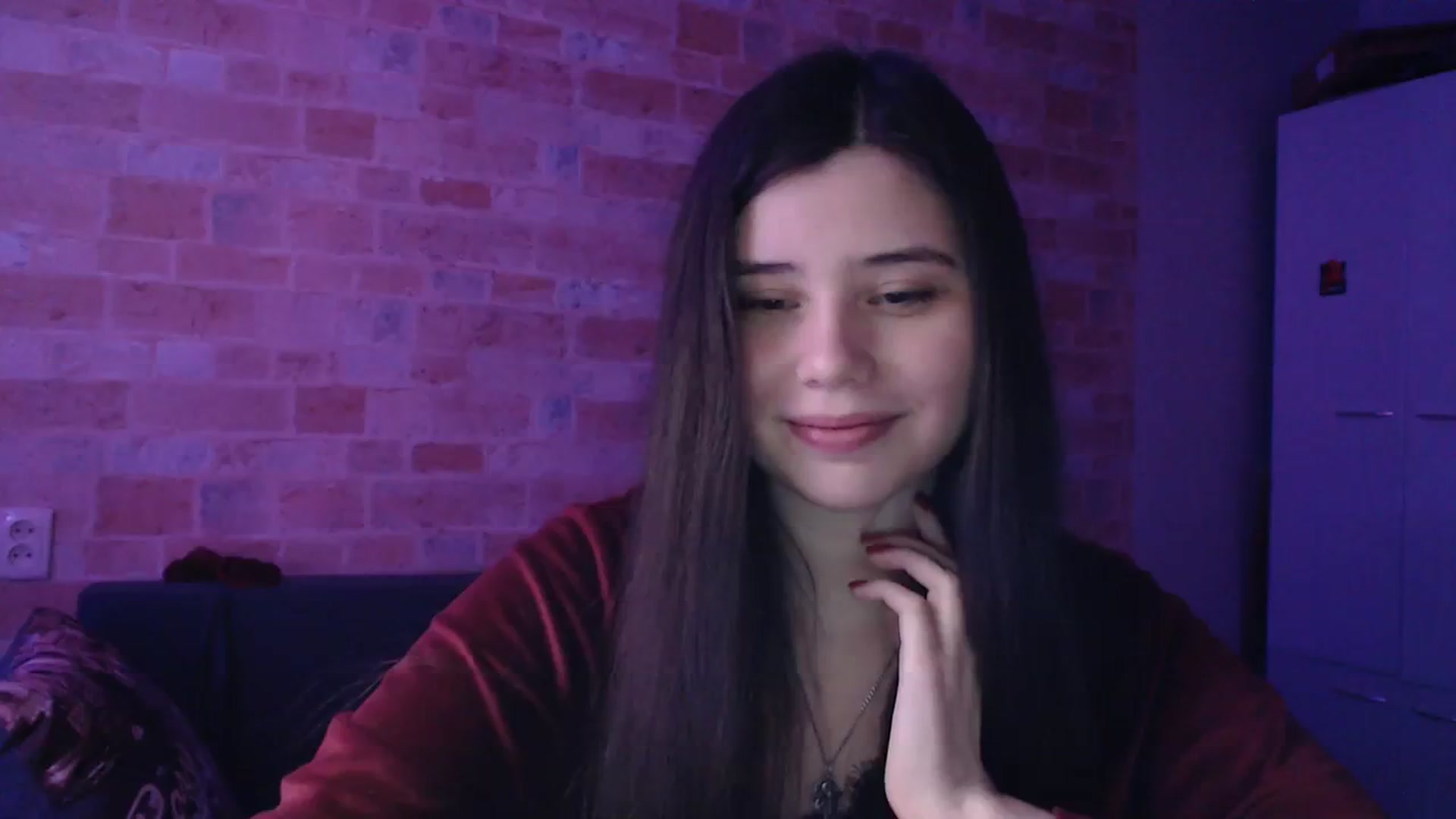 Gallery image thumbnail from Moon_light23's myfreecams stream on, 02/06/2024, 20:22 image 3 of 20