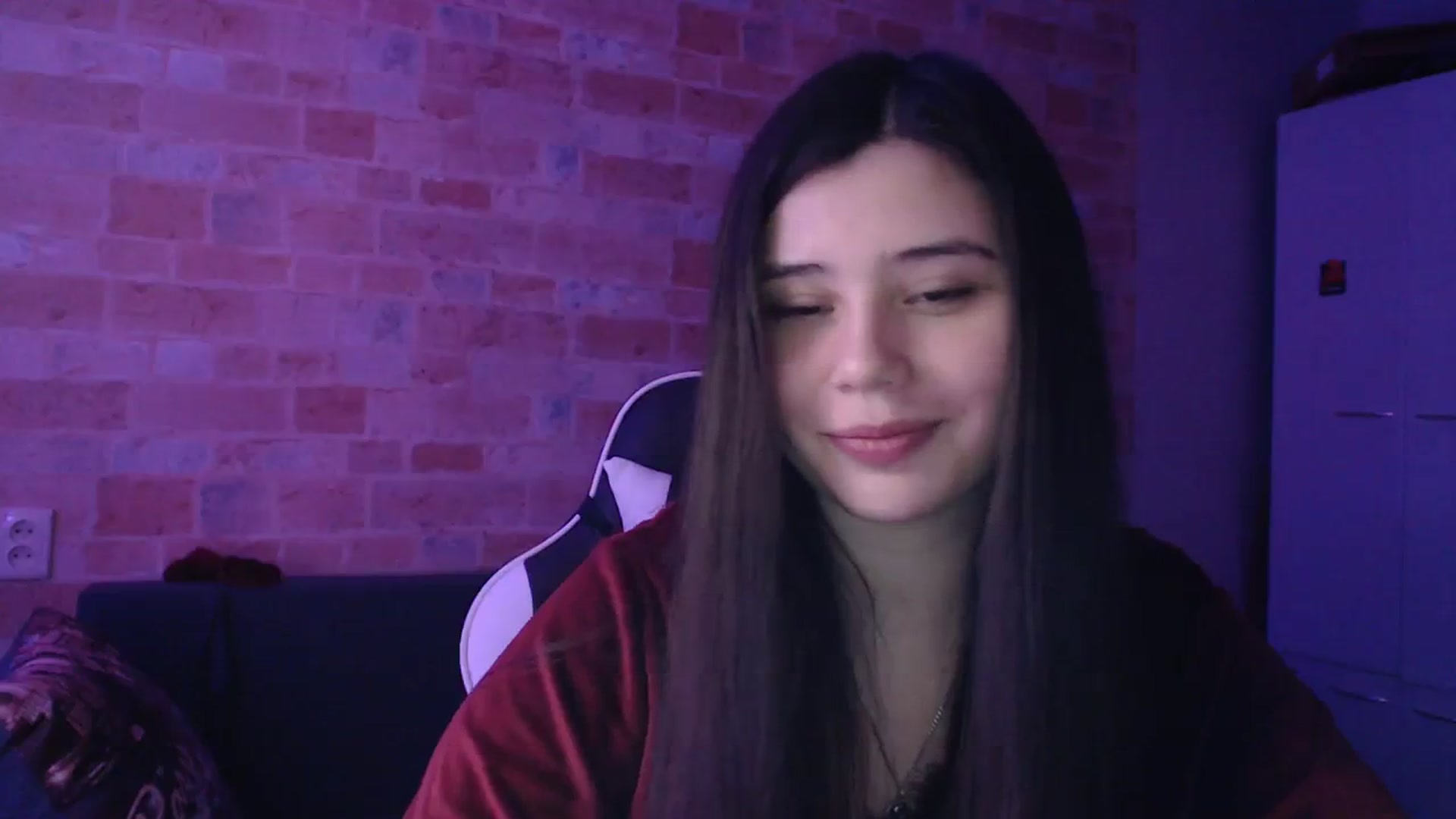 Gallery image thumbnail from Moon_light23's myfreecams stream on, 02/06/2024, 20:22 image 2 of 20
