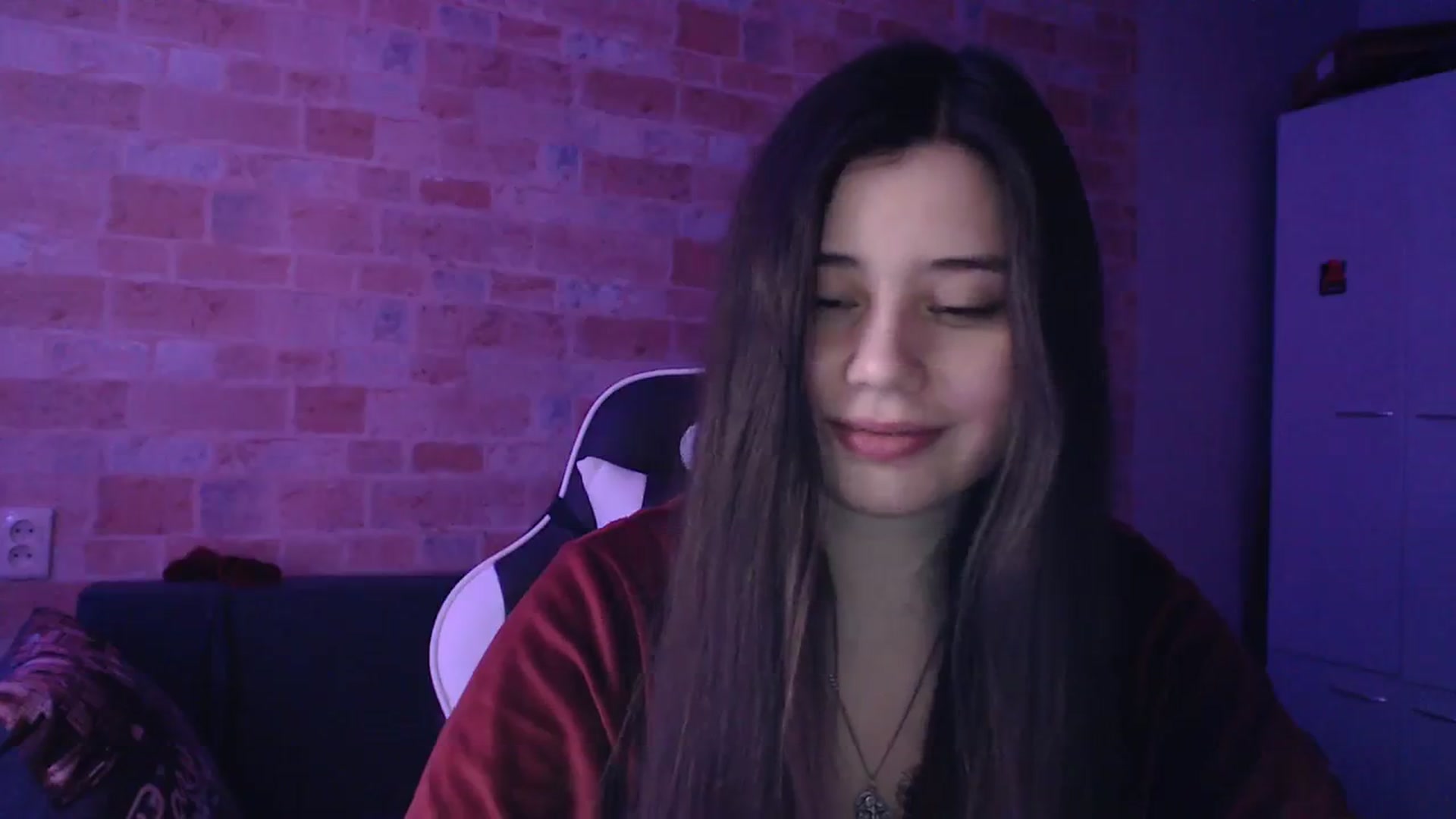 Gallery image thumbnail from Moon_light23's myfreecams stream on, 02/06/2024, 20:22 image 4 of 20