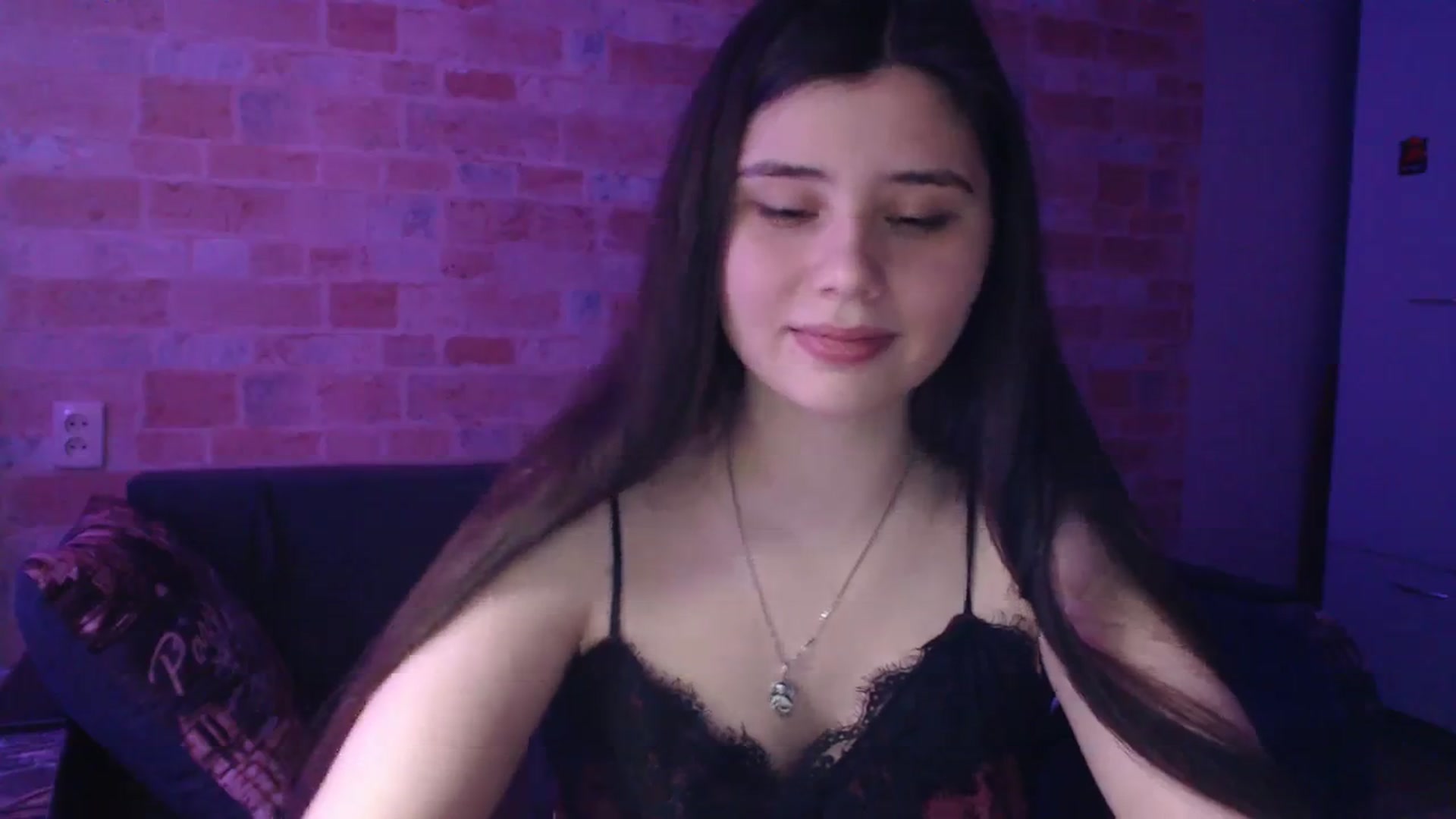 Gallery image thumbnail from Moon_light23's myfreecams stream on, 02/11/2024, 20:48 image 19 of 20