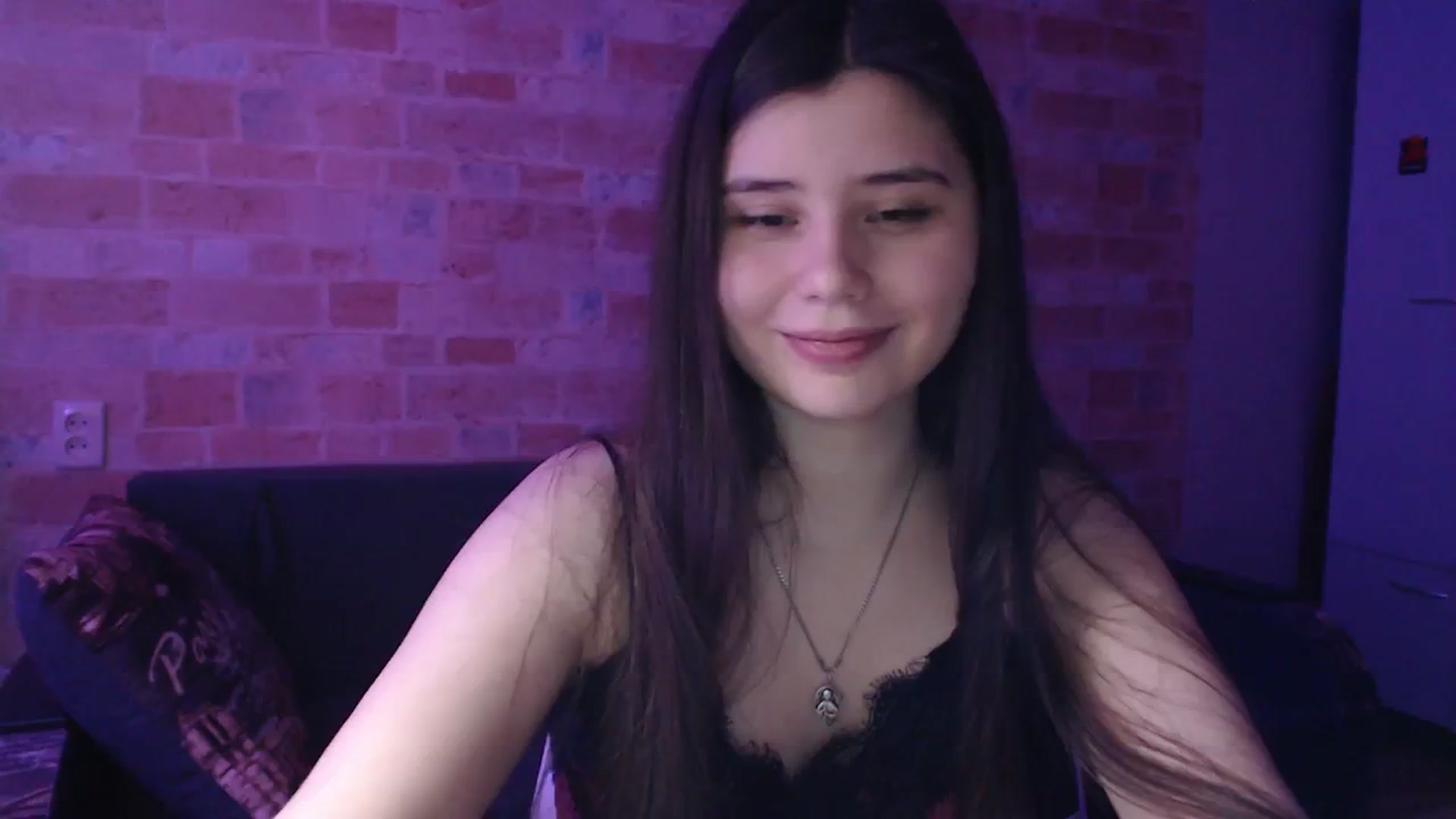 Gallery image thumbnail from Moon_light23's myfreecams stream on, 02/11/2024, 20:48 image 20 of 20