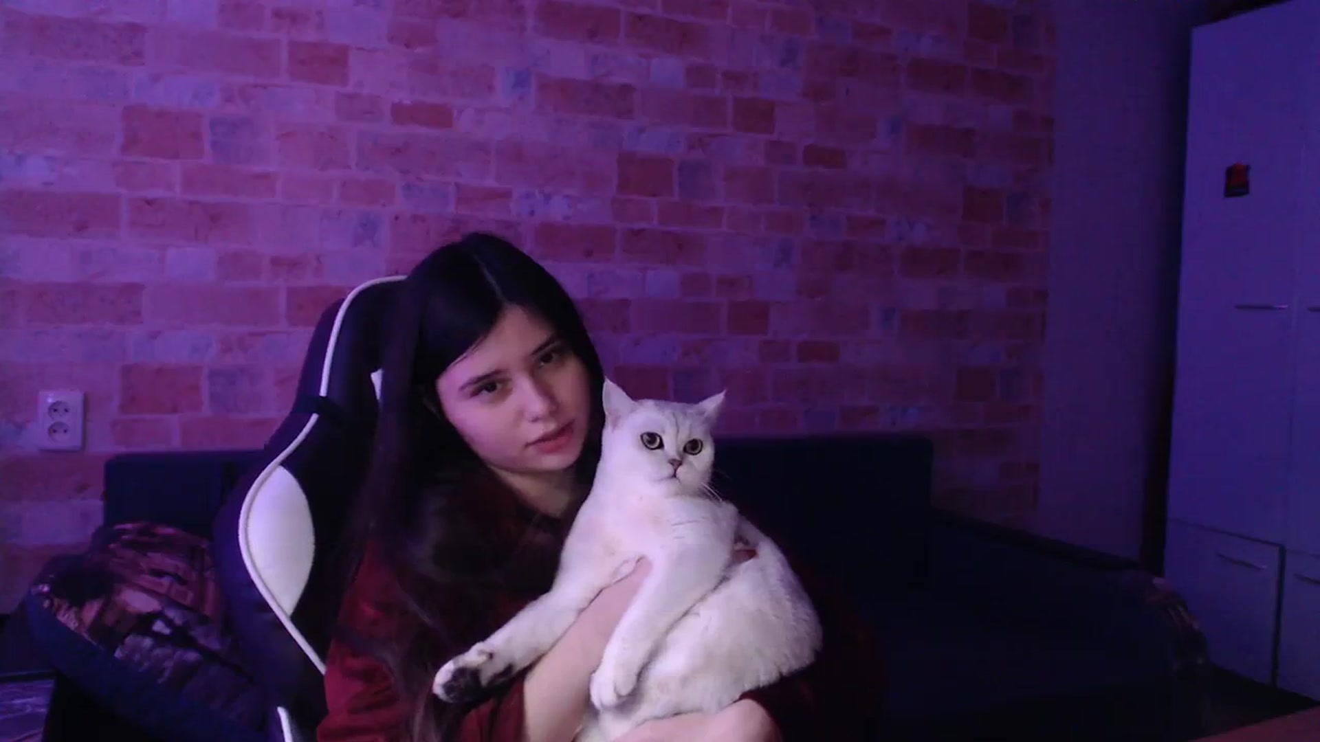 Gallery image thumbnail from Moon_light23's myfreecams stream on, 02/16/2024, 19:58 image 10 of 20