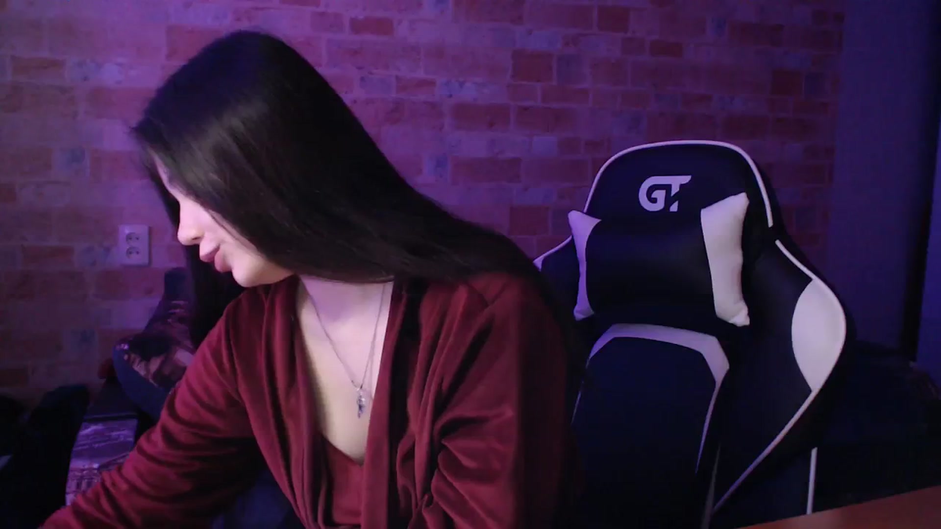 Gallery image thumbnail from Moon_light23's myfreecams stream on, 02/21/2024, 21:02 image 13 of 20