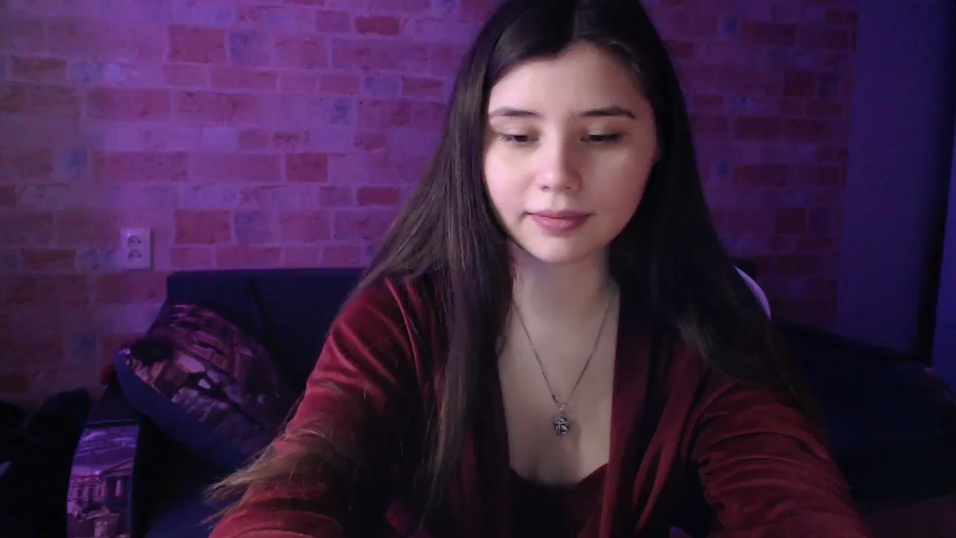 Gallery image thumbnail from Moon_light23's myfreecams stream on, 02/21/2024, 21:02 image 18 of 20