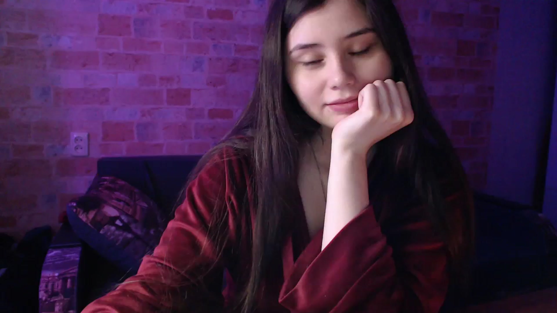 Gallery image thumbnail from Moon_light23's myfreecams stream on, 02/21/2024, 21:02 image 8 of 20