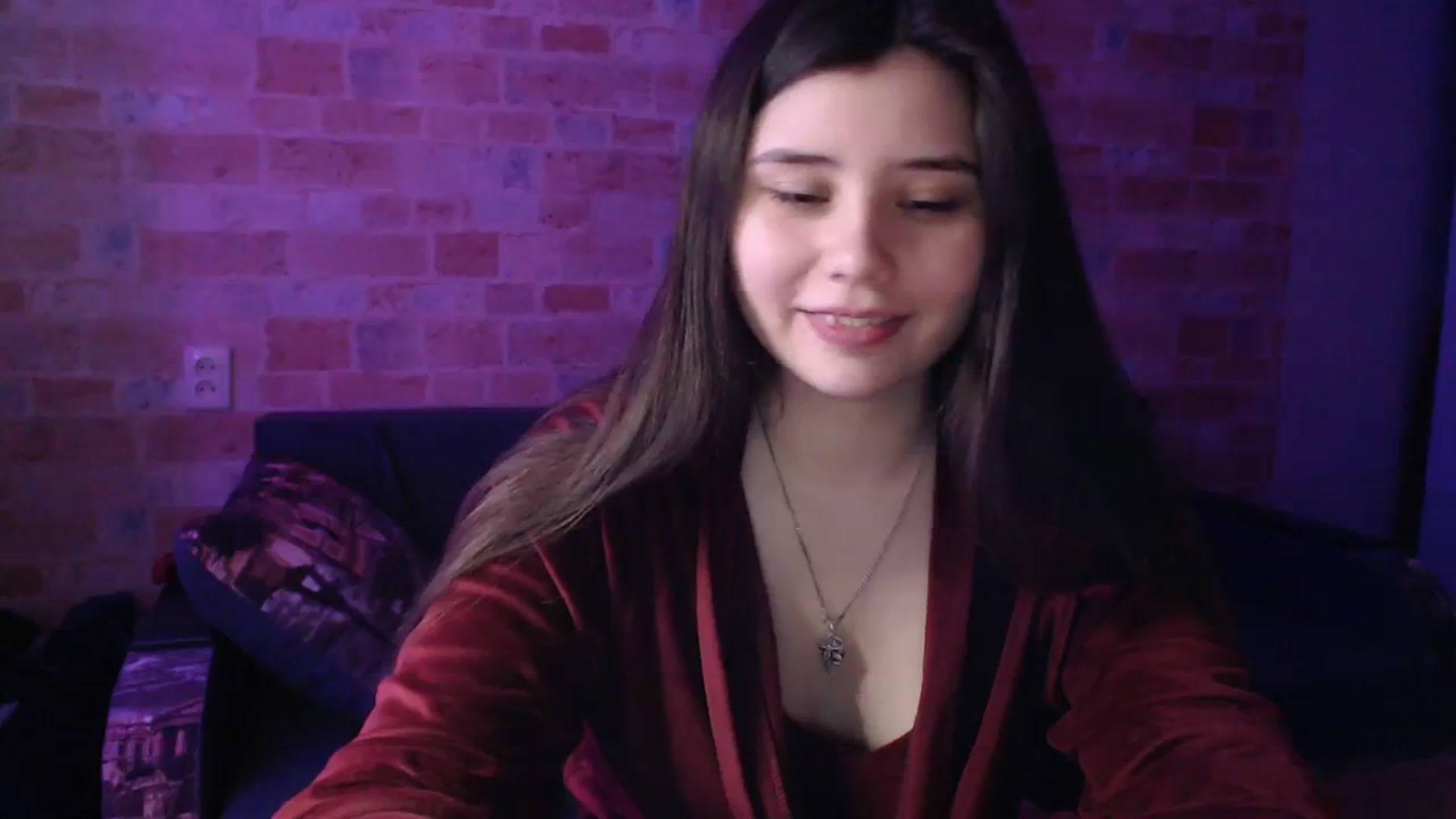 Gallery image thumbnail from Moon_light23's myfreecams stream on, 02/21/2024, 21:02 image 4 of 20