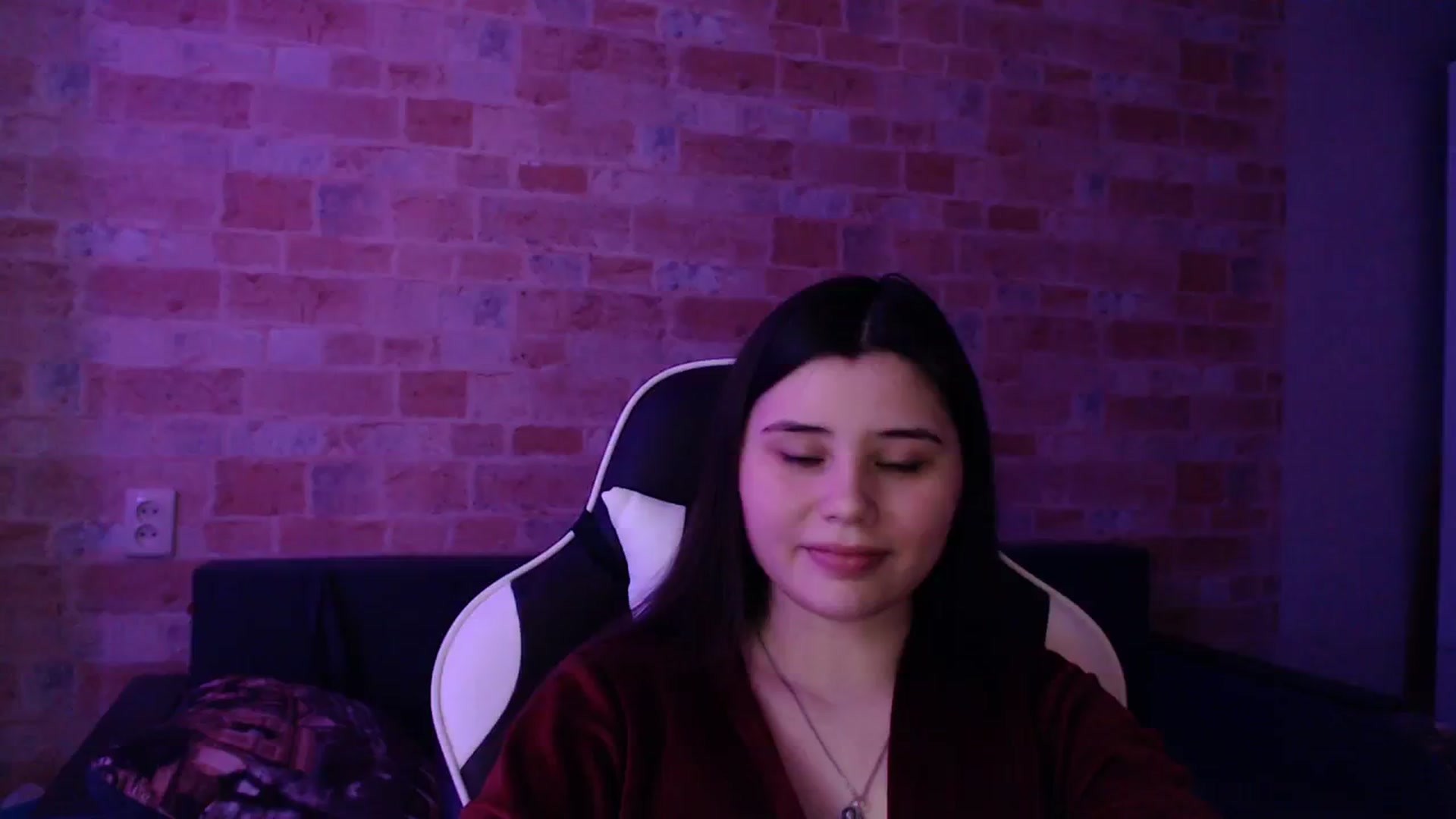 Gallery image thumbnail from Moon_light23's myfreecams stream on, 02/27/2024, 20:32 image 16 of 20