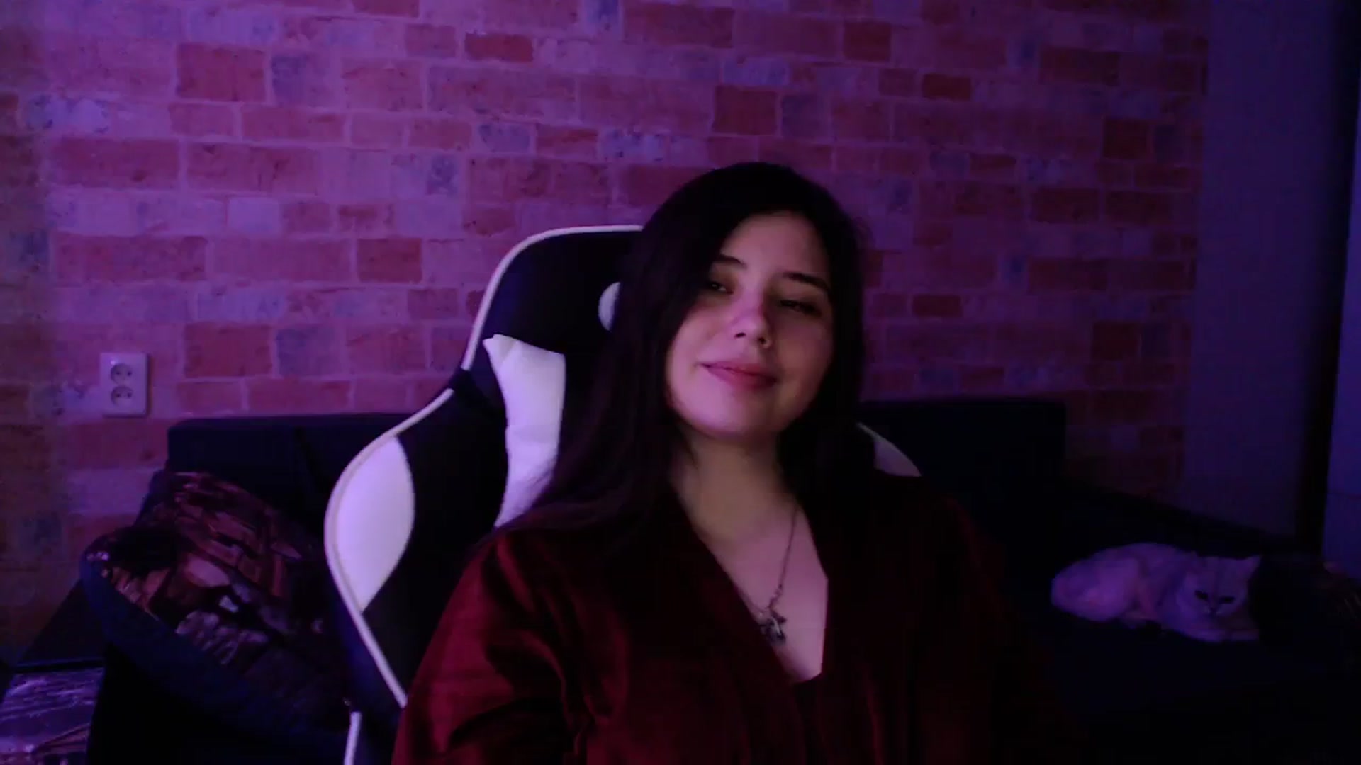 Gallery image thumbnail from Moon_light23's myfreecams stream on, 03/03/2024, 20:58 image 18 of 20