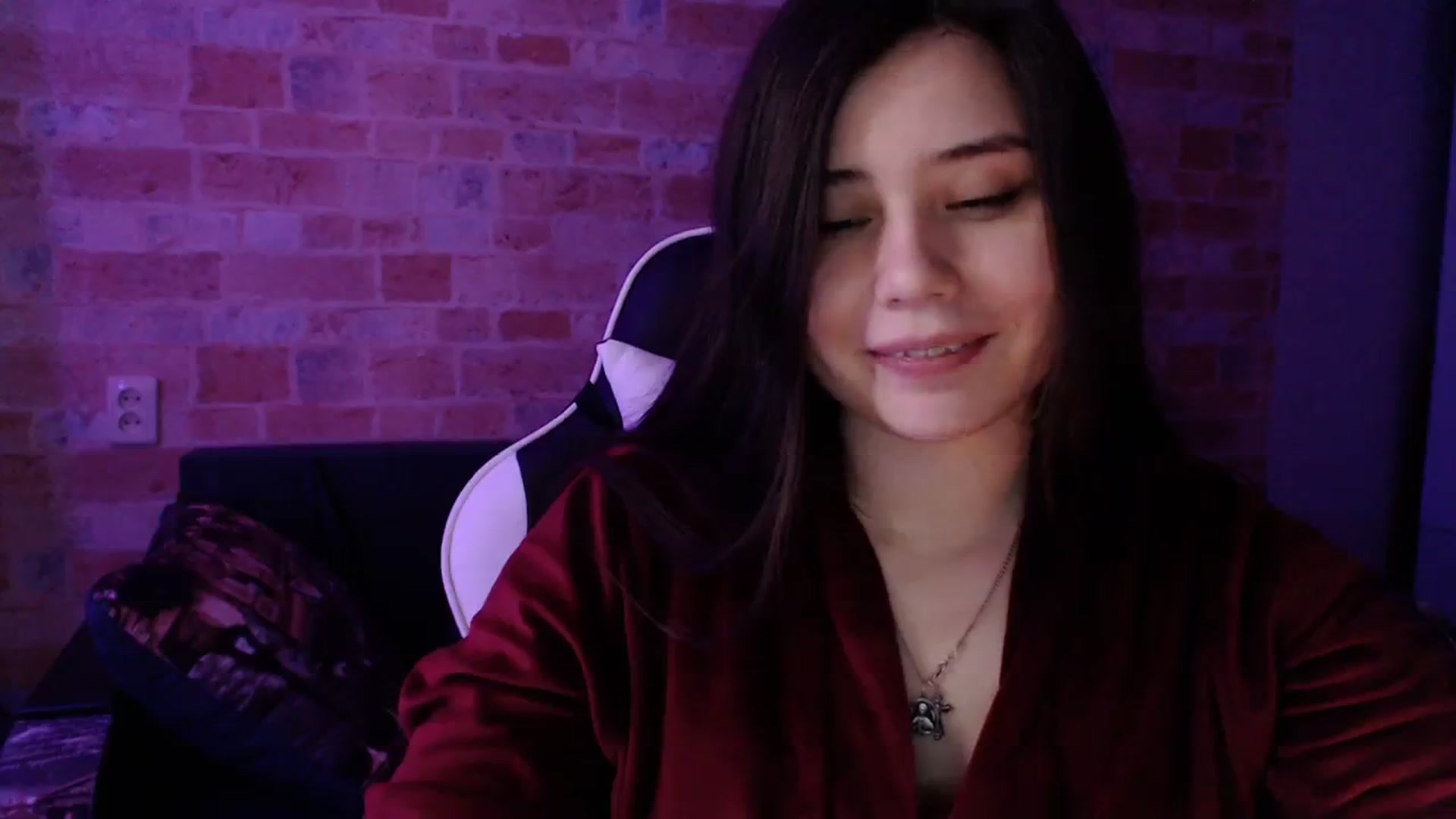 Gallery image thumbnail from Moon_light23's myfreecams stream on, 03/03/2024, 20:58 image 19 of 20