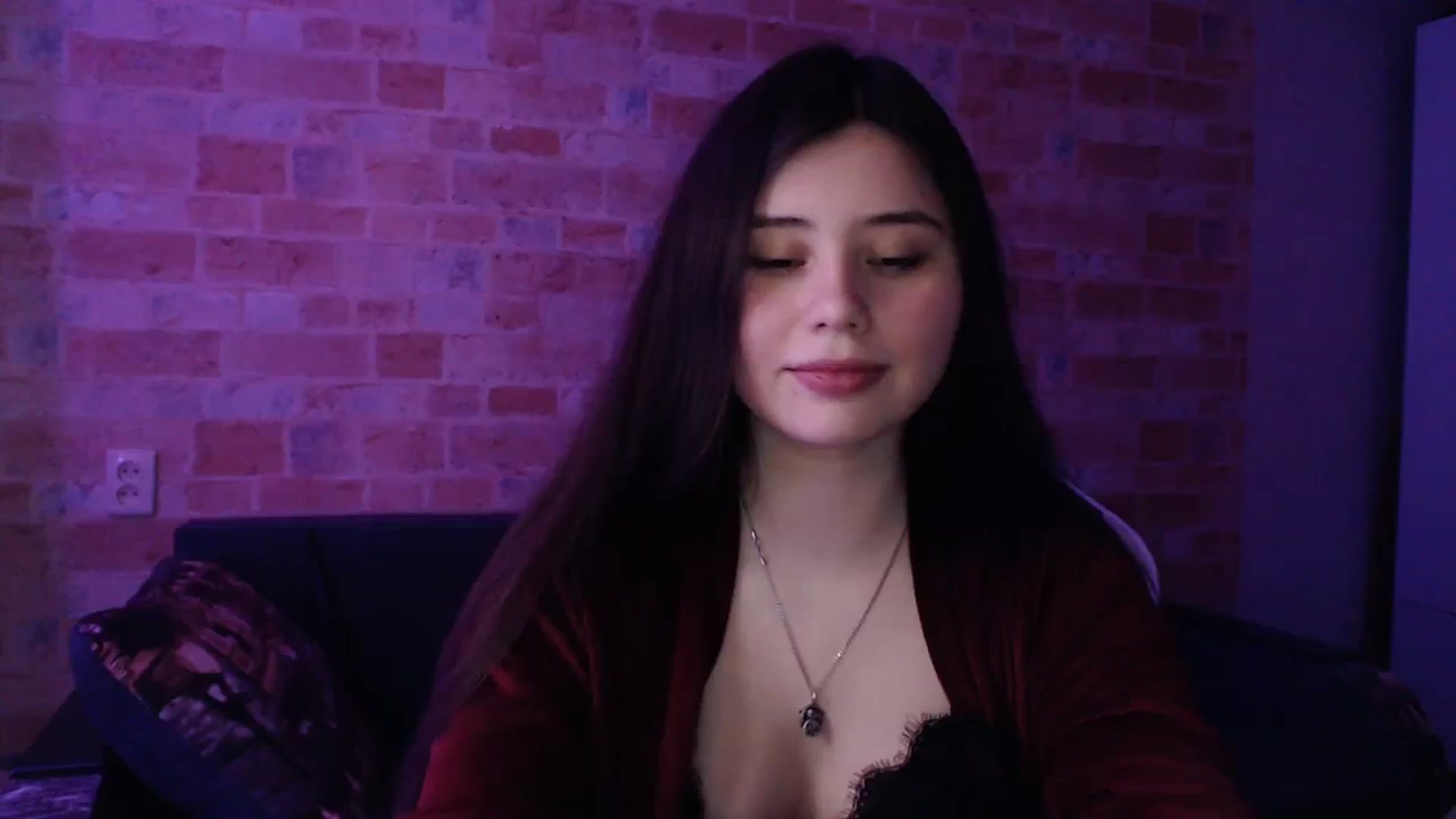 Gallery image thumbnail from Moon_light23's myfreecams stream on, 03/06/2024, 20:22 image 16 of 20