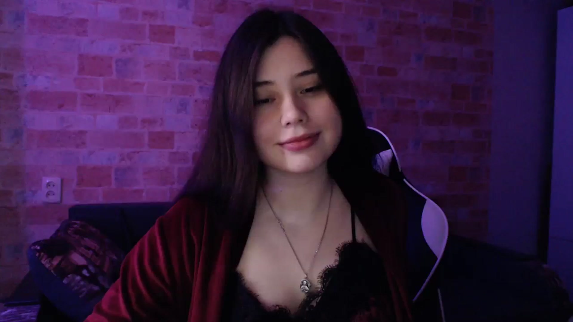 Gallery image thumbnail from Moon_light23's myfreecams stream on, 03/06/2024, 20:22 image 7 of 20