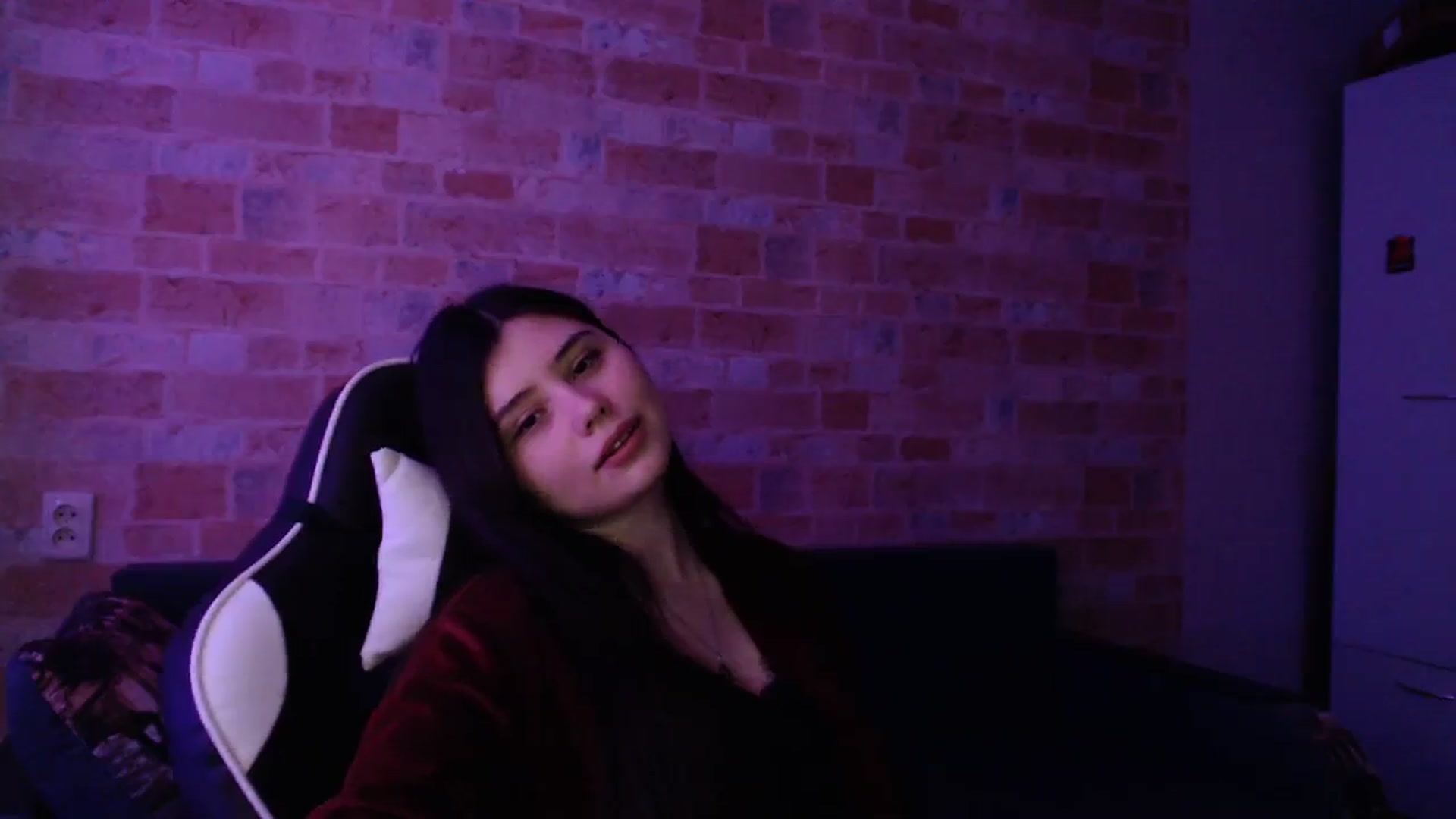 Gallery image thumbnail from Moon_light23's myfreecams stream on, 03/09/2024, 18:41 image 13 of 20