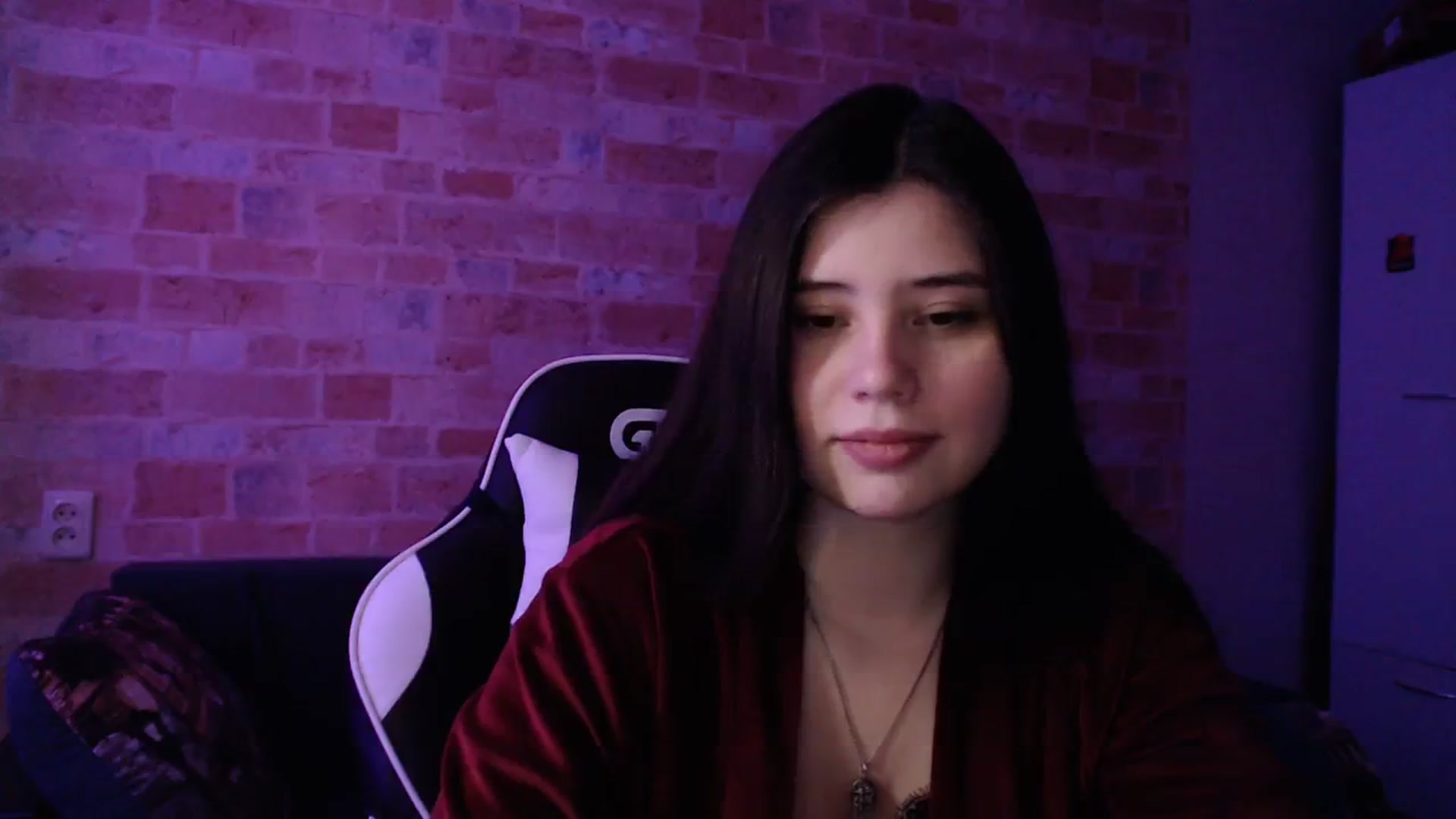Gallery image thumbnail from Moon_light23's myfreecams stream on, 03/09/2024, 18:41 image 19 of 20