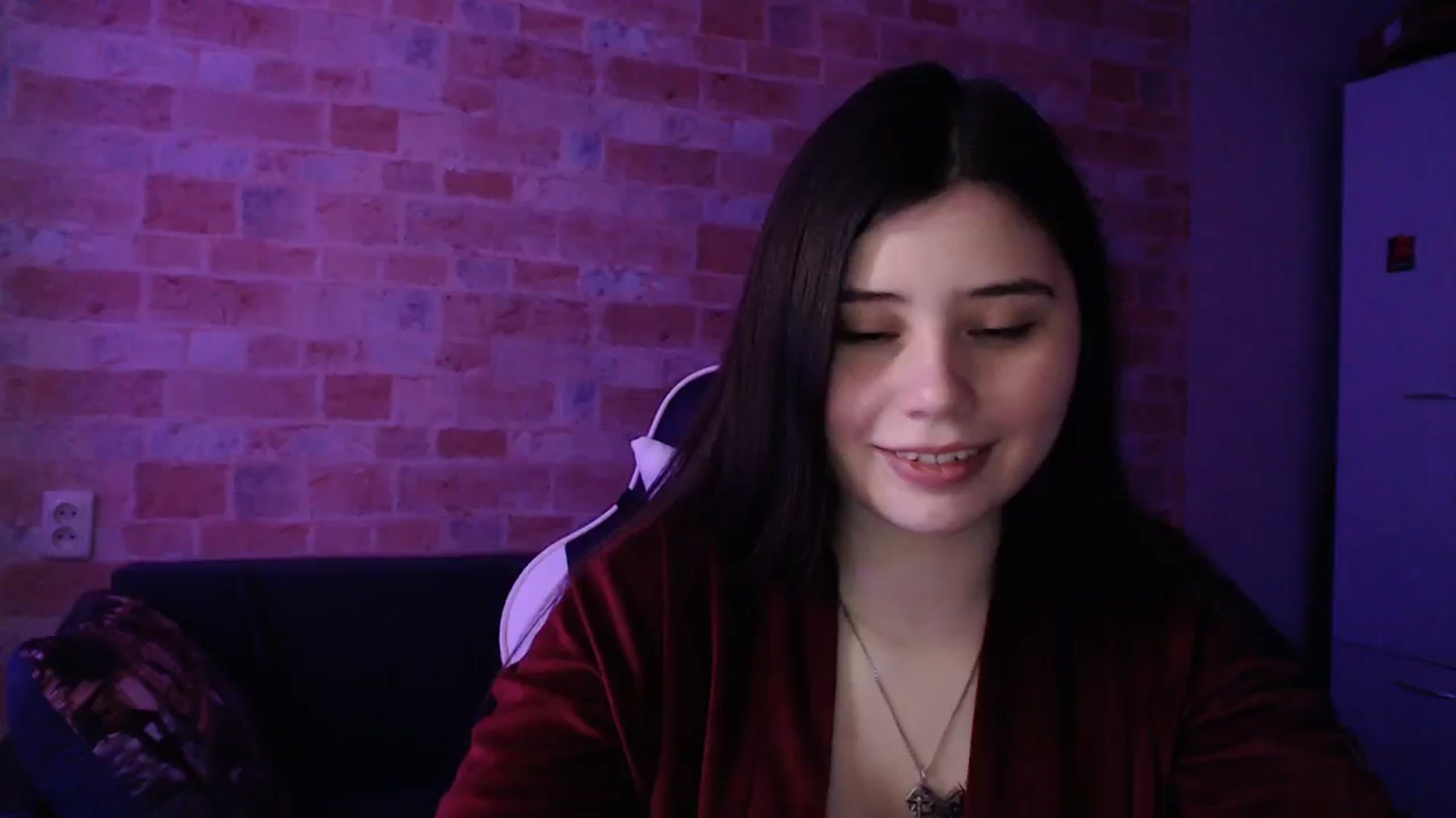 Gallery image thumbnail from Moon_light23's myfreecams stream on, 03/09/2024, 18:41 image 11 of 20