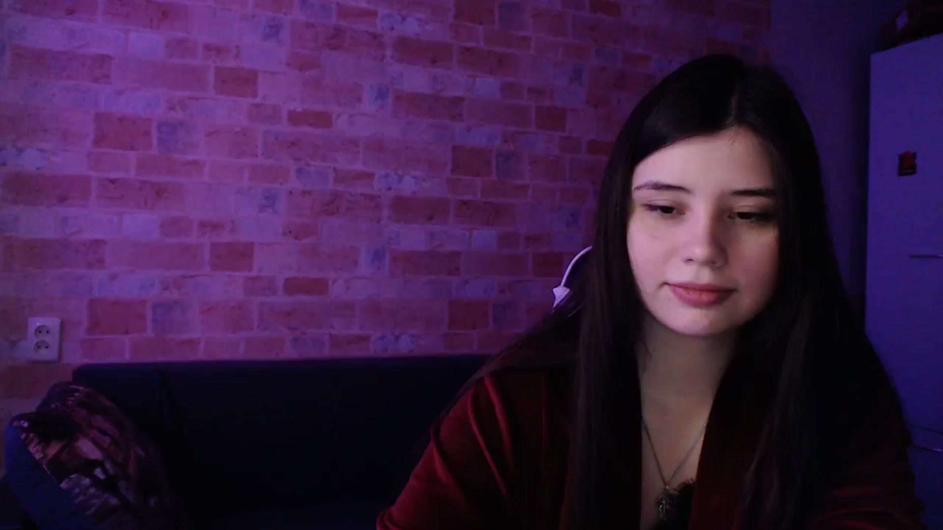 Gallery image thumbnail from Moon_light23's myfreecams stream on, 03/09/2024, 18:41 image 2 of 20