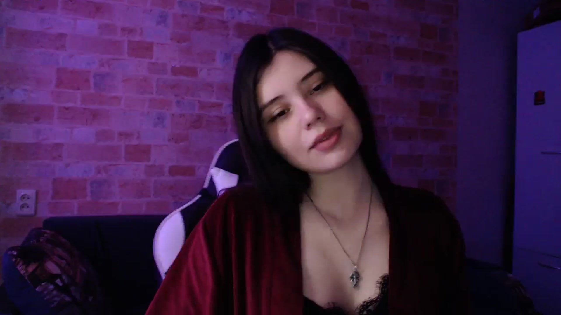 Gallery image thumbnail from Moon_light23's myfreecams stream on, 03/09/2024, 18:41 image 8 of 20