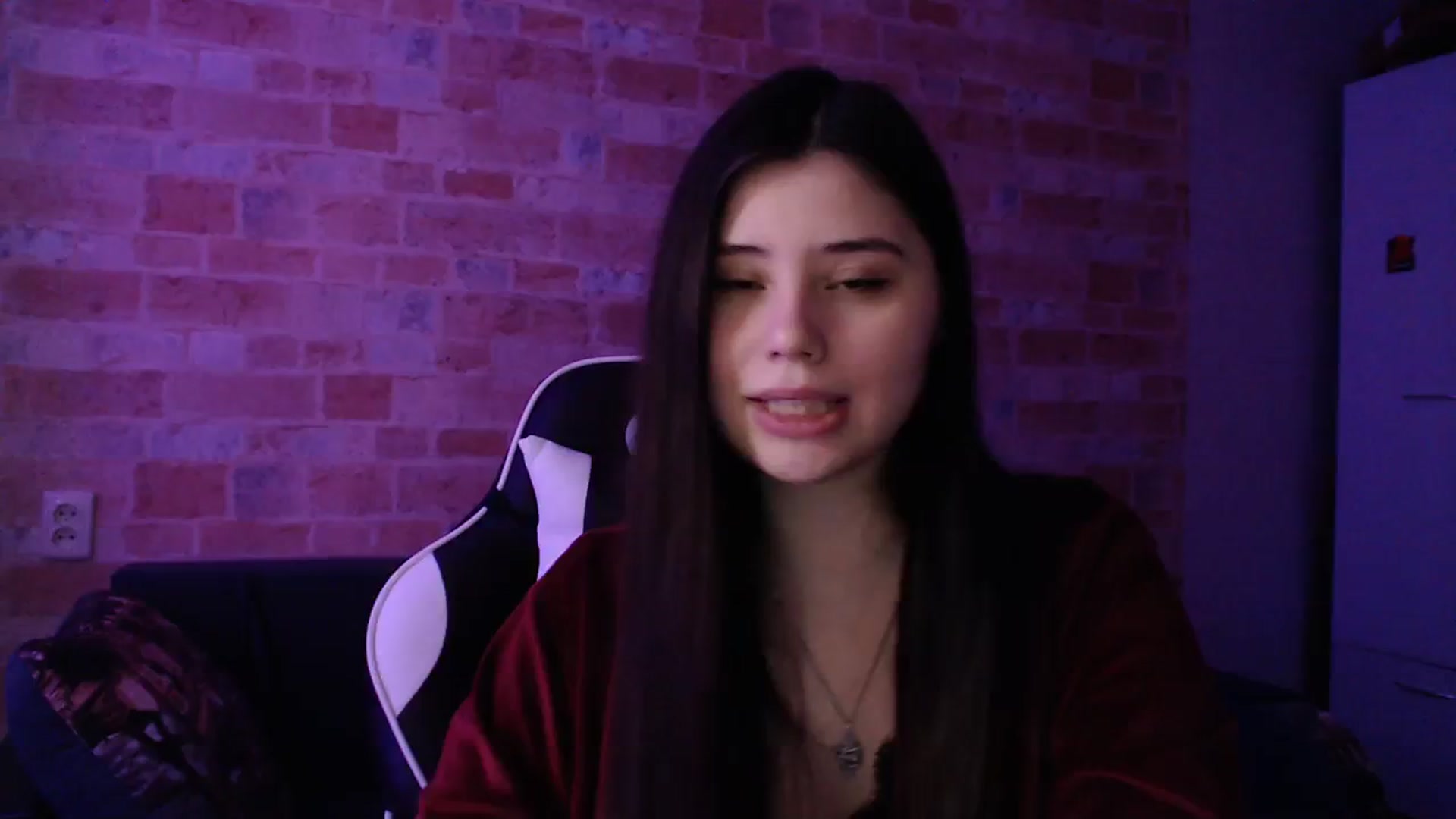 Gallery image thumbnail from Moon_light23's myfreecams stream on, 03/09/2024, 18:41 image 17 of 20