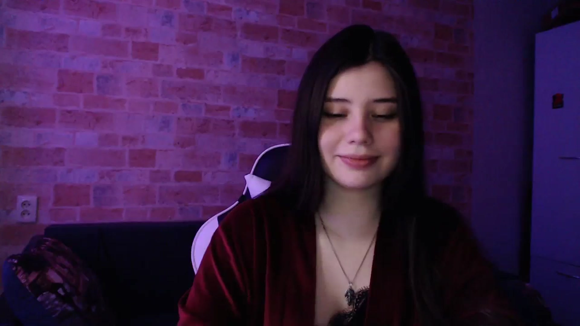 Gallery image thumbnail from Moon_light23's myfreecams stream on, 03/09/2024, 18:41 image 7 of 20