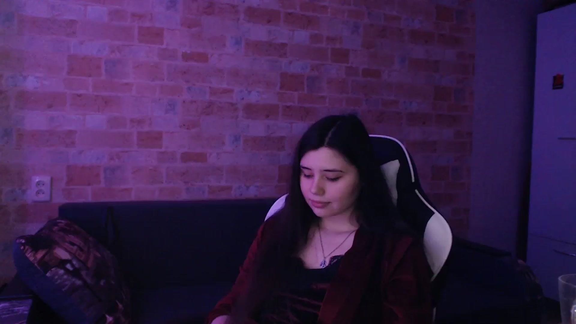 Gallery image thumbnail from Moon_light23's myfreecams stream on, 03/13/2024, 20:14 image 12 of 20
