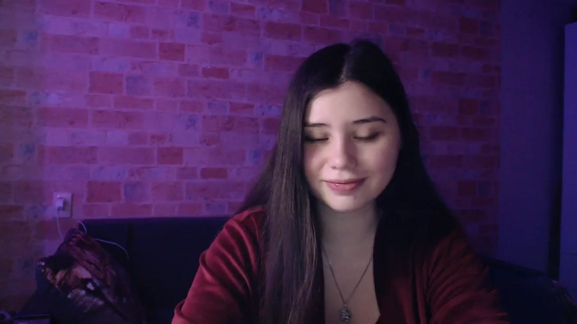 Gallery image thumbnail from Moon_light23's myfreecams stream on, 04/06/2024, 19:41 image 5 of 20