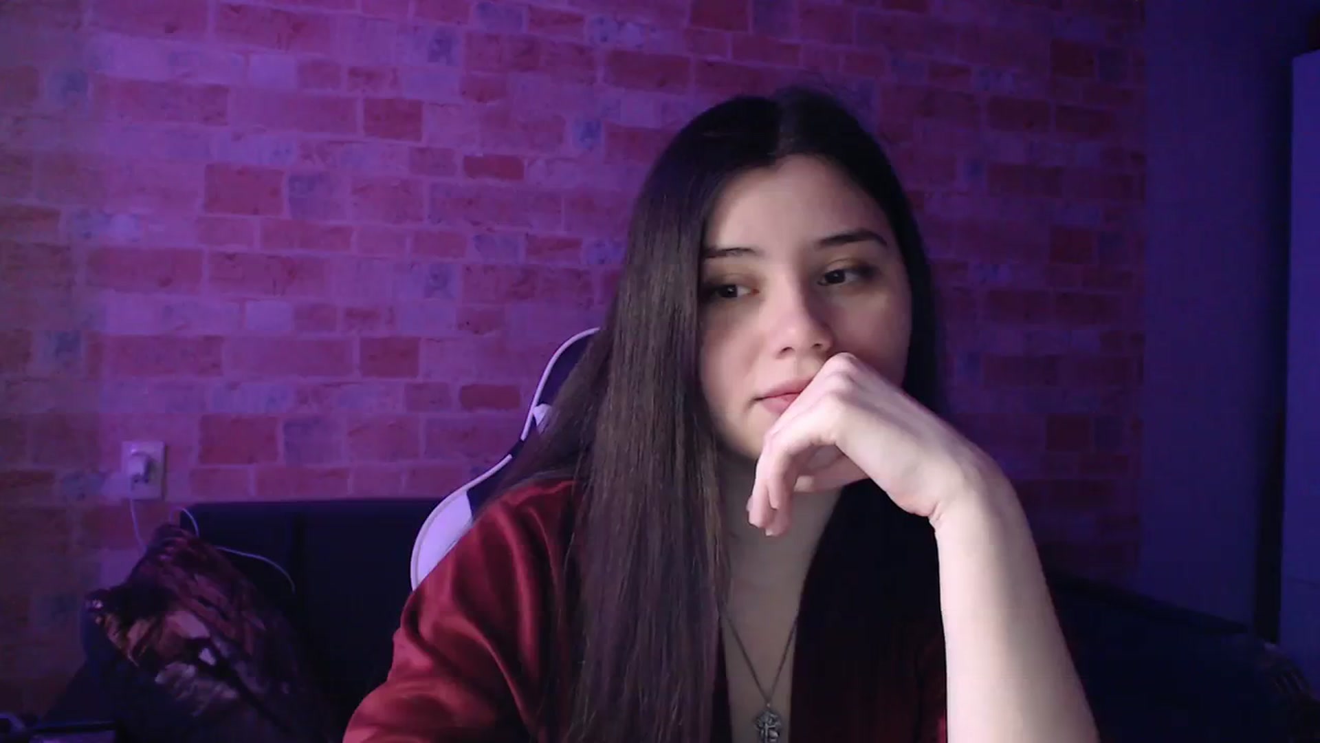 Gallery image thumbnail from Moon_light23's myfreecams stream on, 04/06/2024, 19:41 image 2 of 20