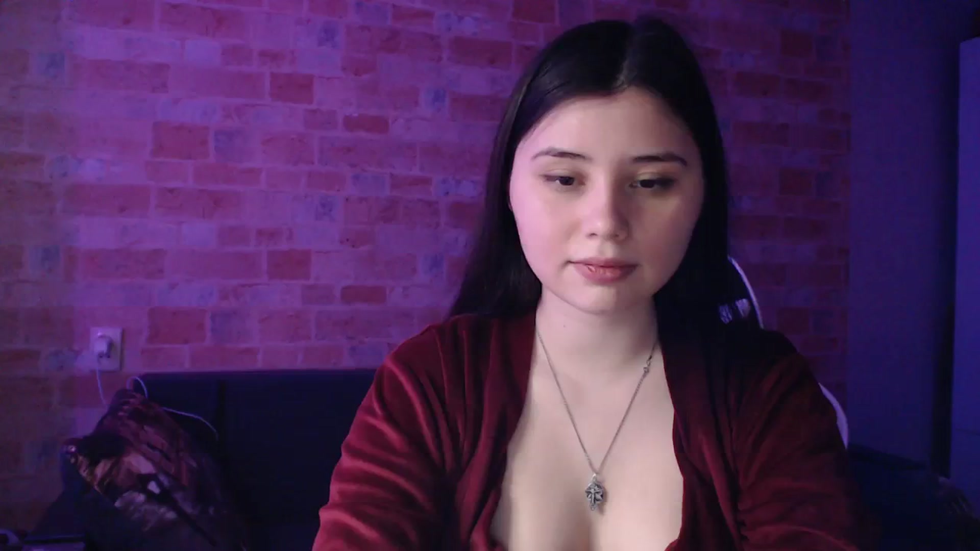 Gallery image thumbnail from Moon_light23's myfreecams stream on, 04/06/2024, 19:41 image 18 of 20