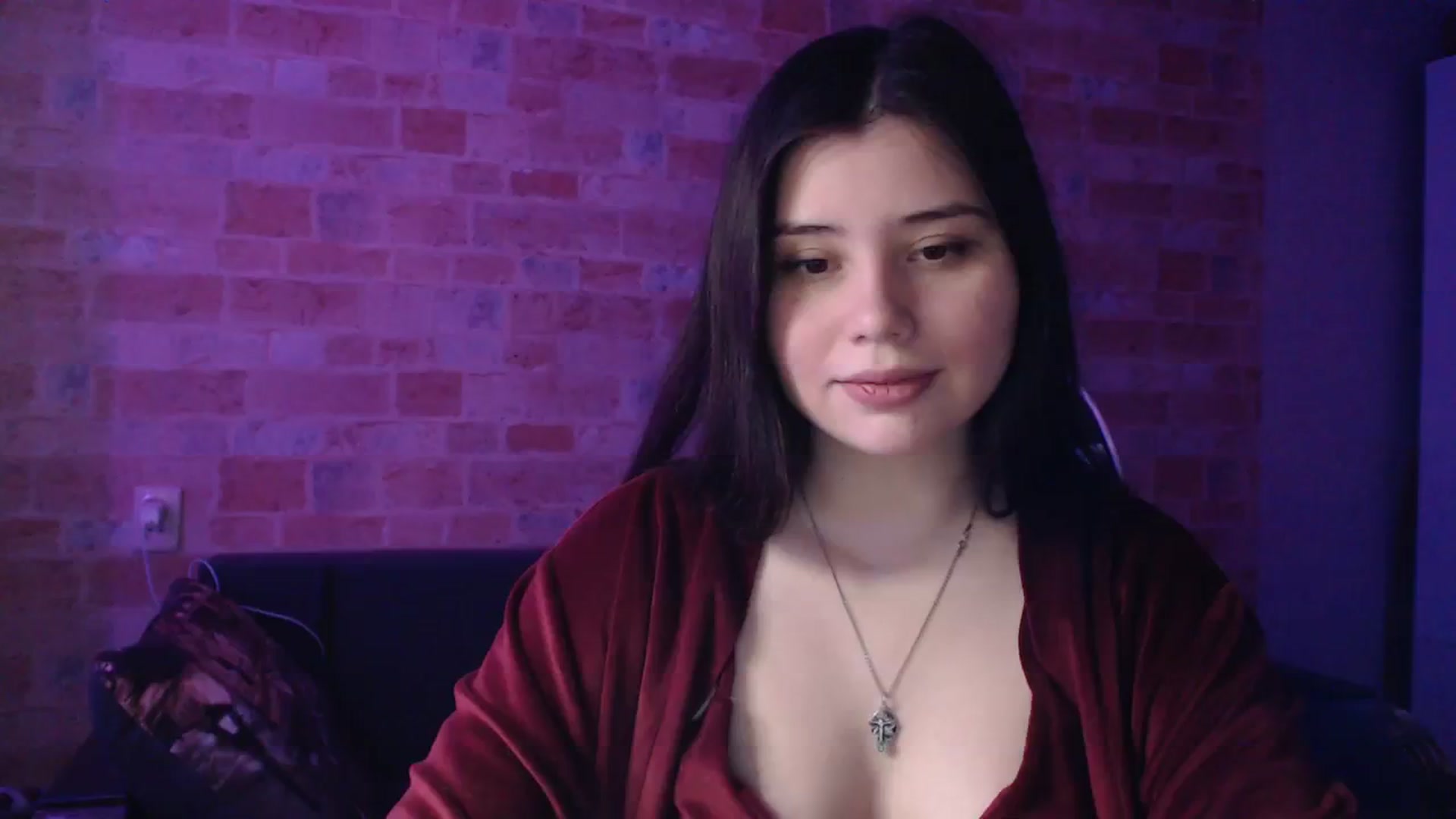 Gallery image thumbnail from Moon_light23's myfreecams stream on, 04/06/2024, 19:41 image 17 of 20