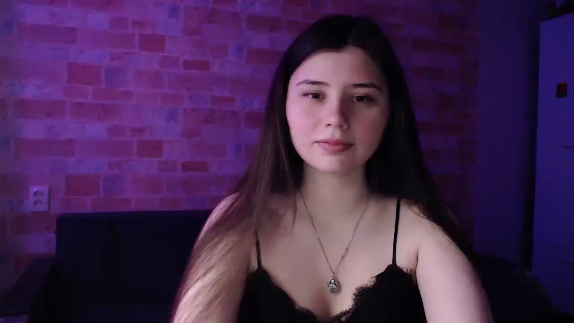 Gallery image thumbnail from Moon_light23's myfreecams stream on, 04/23/2024, 18:08 image 3 of 20