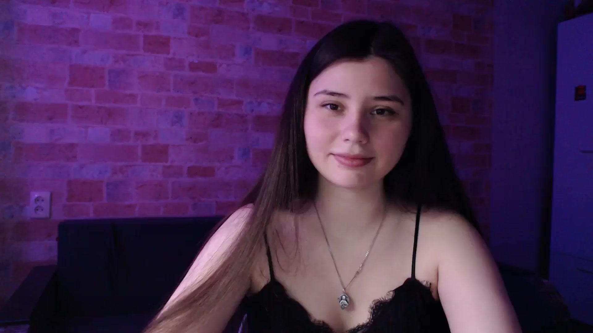 Gallery image thumbnail from Moon_light23's myfreecams stream on, 04/23/2024, 18:08 image 13 of 20