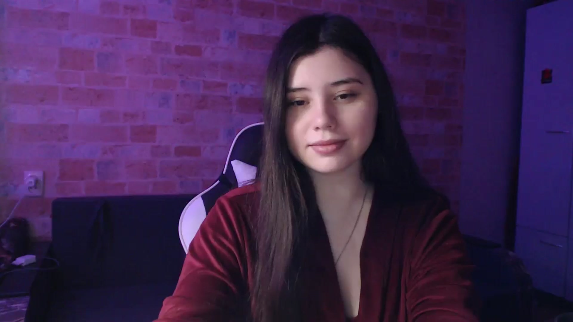 Gallery image thumbnail from Moon_light23's myfreecams stream on, 05/08/2024, 19:32 image 4 of 20