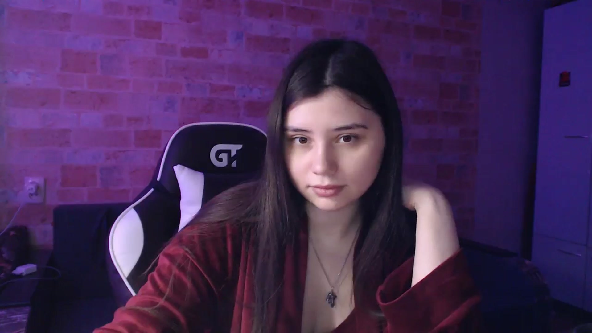 Gallery image thumbnail from Moon_light23's myfreecams stream on, 05/08/2024, 19:32 image 19 of 20