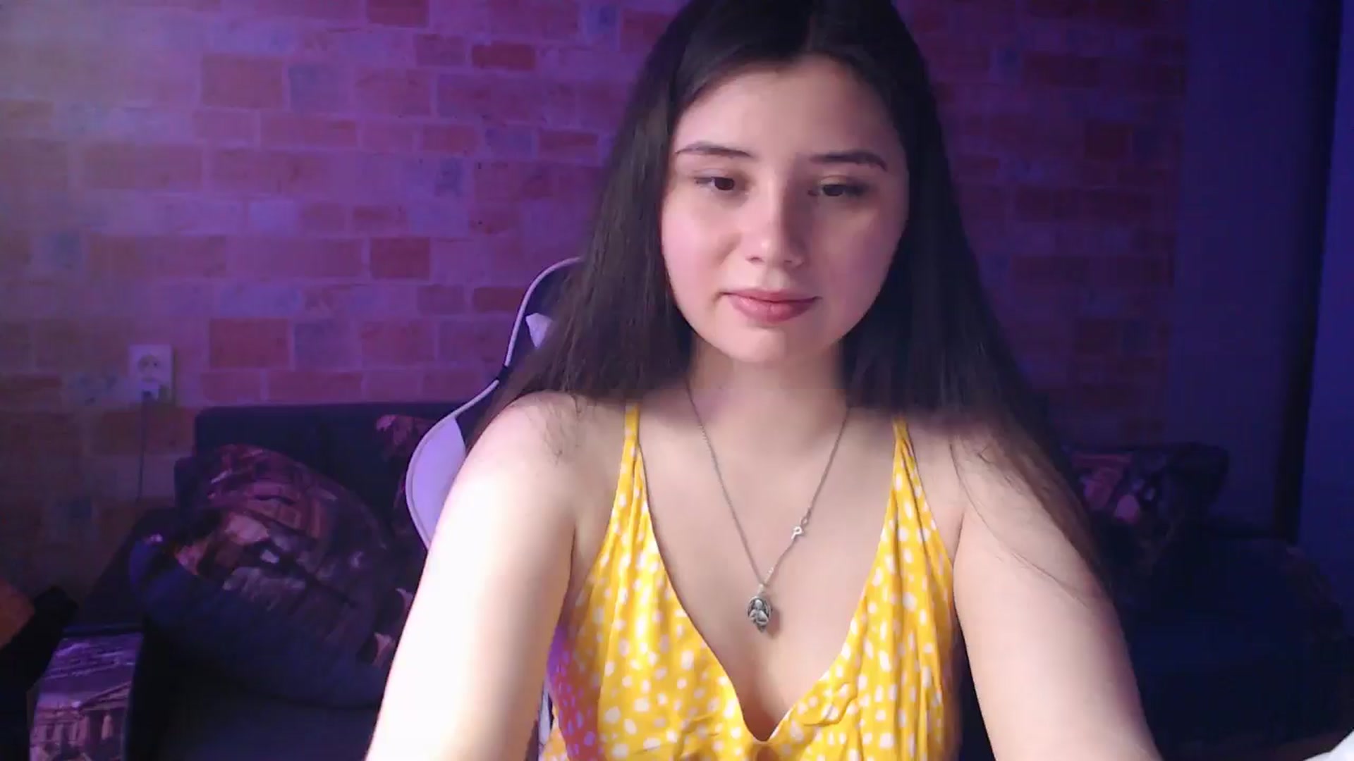 Gallery image thumbnail from Moon_light23's myfreecams stream on, 06/09/2024, 18:17 image 7 of 20