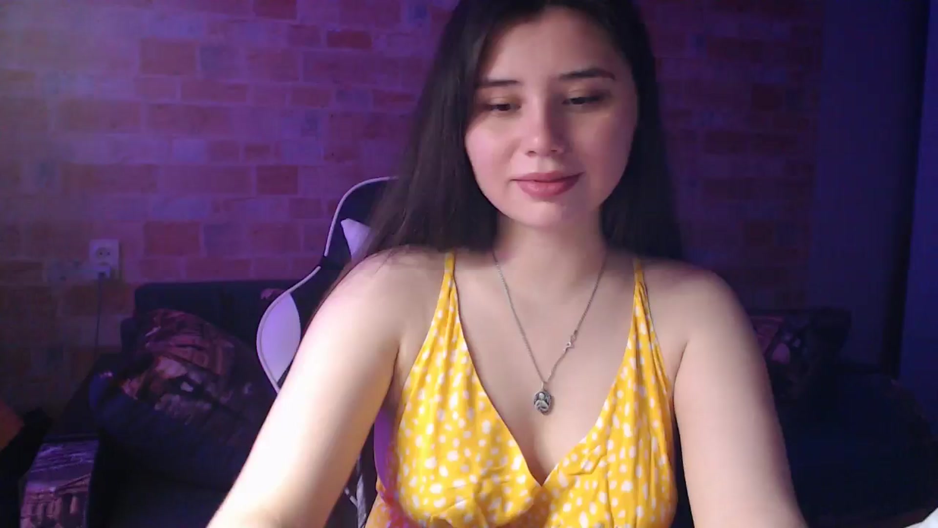 Gallery image thumbnail from Moon_light23's myfreecams stream on, 06/09/2024, 18:17 image 14 of 20