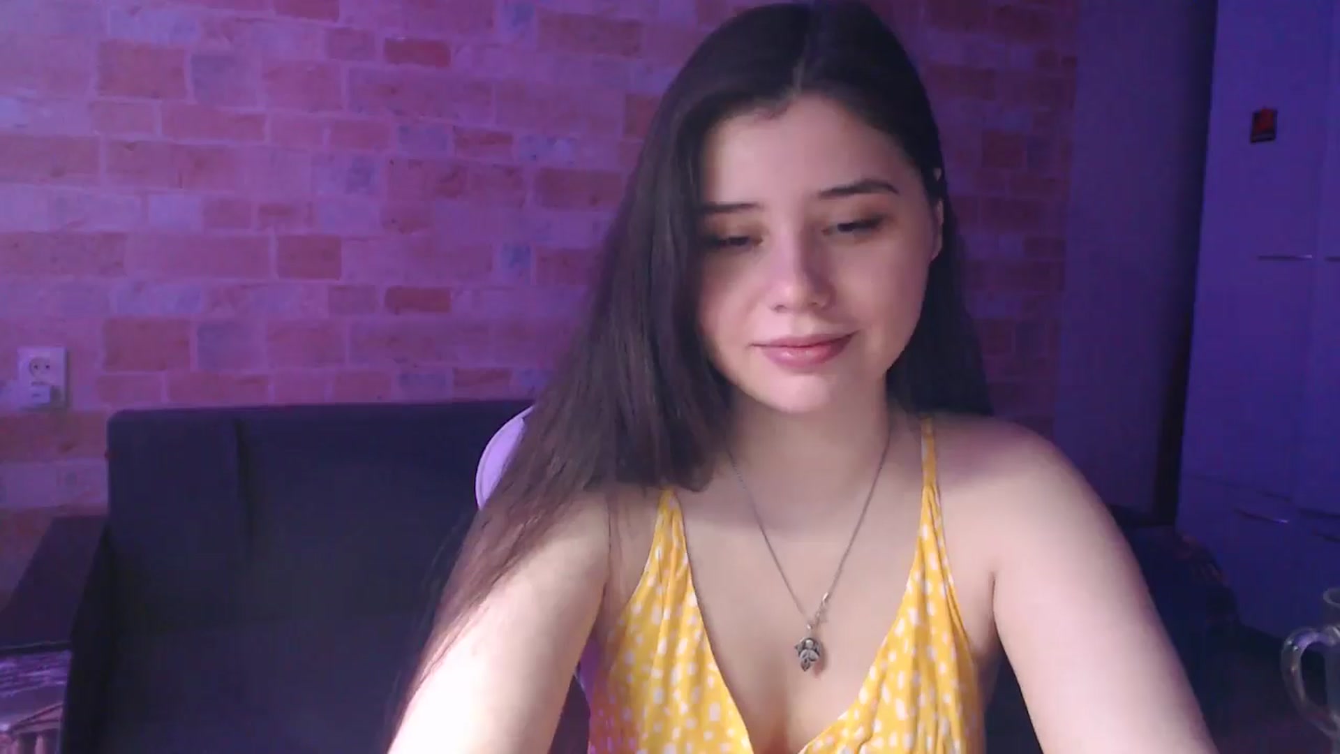 Gallery image thumbnail from Moon_light23's myfreecams stream on, 06/15/2024, 18:18 image 20 of 20
