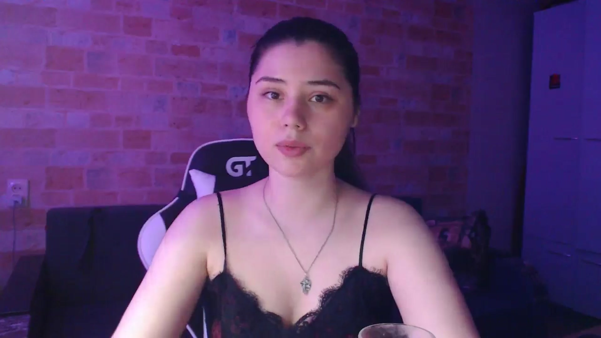 Gallery image thumbnail from Moon_light23's myfreecams stream on, 06/23/2024, 18:41 image 20 of 20